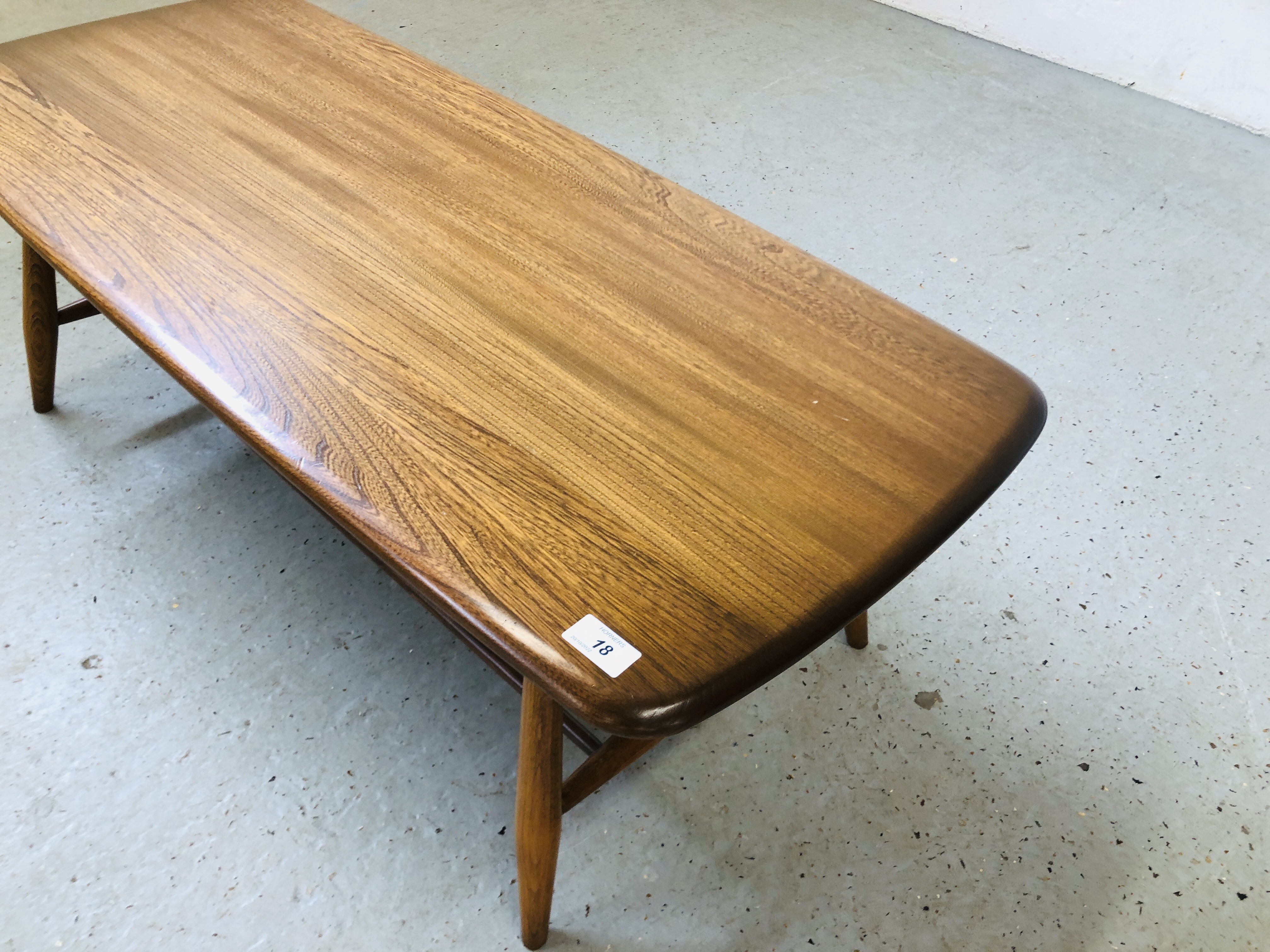 MID CENTURY ERCOL GOLDEN DAWN RECTANGLE COFFEE TABLE WITH SHELF BELOW L 105CM, D 46CM, H 36CM. - Image 4 of 6