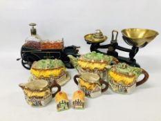 MUSICAL VINTAGE CAR LIQUEUR SET,