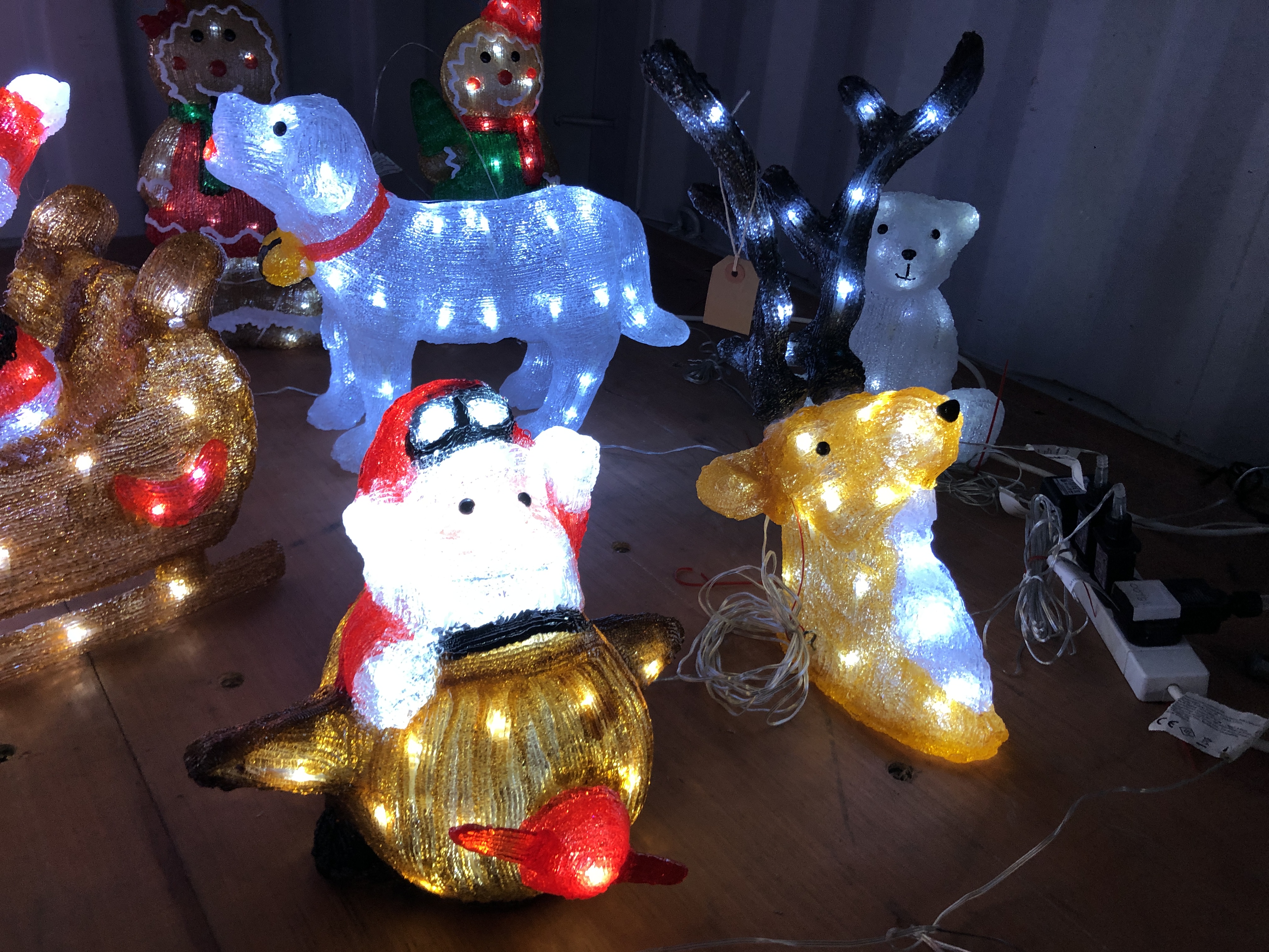 A COLLECTION OF 12 CHRISTMAS LED LIGHT DECORATIONS TO INCLUDE FATHER CHRISTMAS, - Image 2 of 7