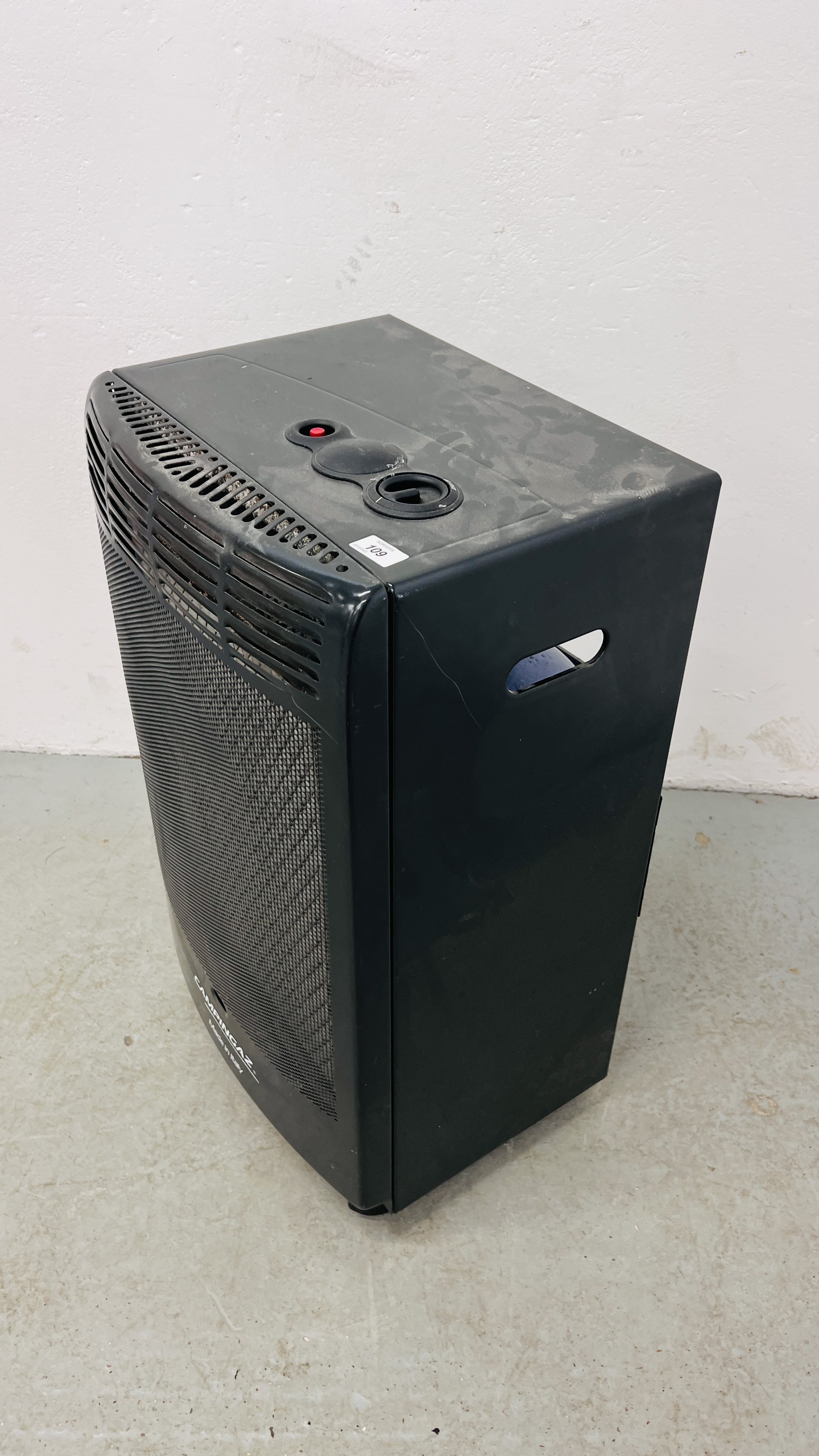 A CAMPINGAZ GAS HEATER - SOLD AS SEEN. - Image 5 of 5