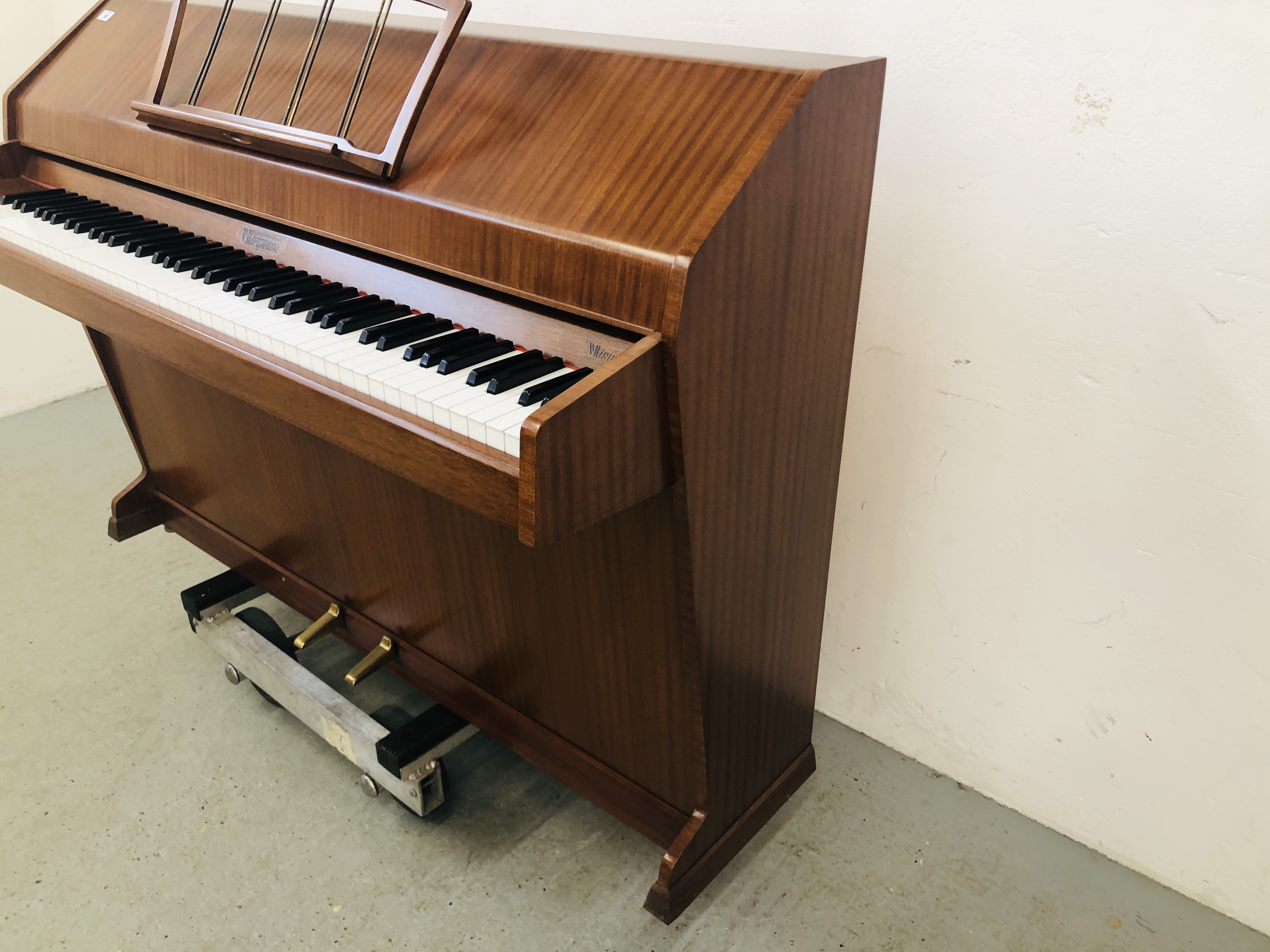 EAVESTAFF MINI PIANO "PIANETTE" UPRIGHT OVERSTRUNG PIANO AND MUSIC STOOL - Image 6 of 27