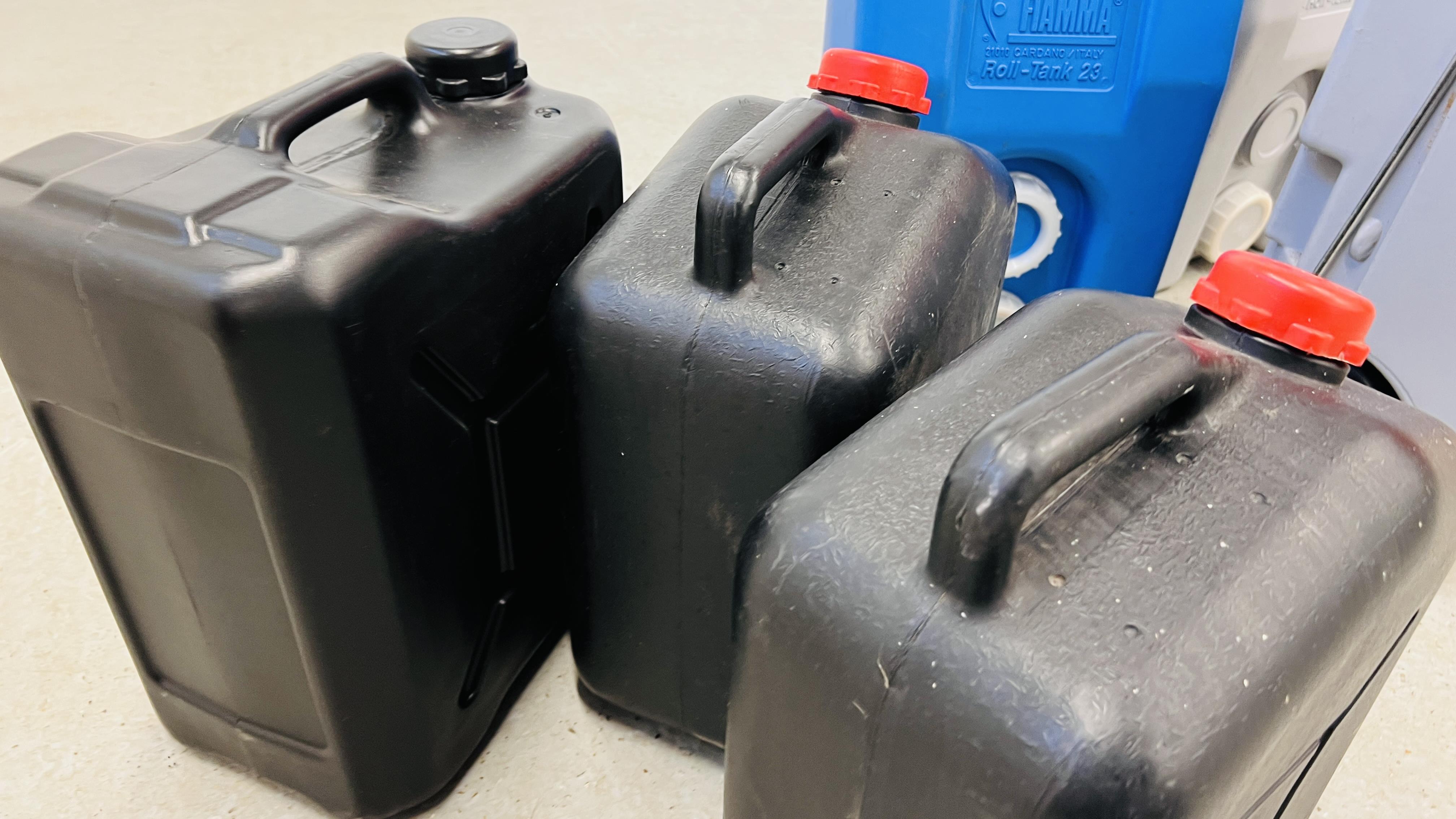 3 X FIAMMA ROLL TANKS + 3 X BLACK PLASTIC CONTAINERS - Image 6 of 6