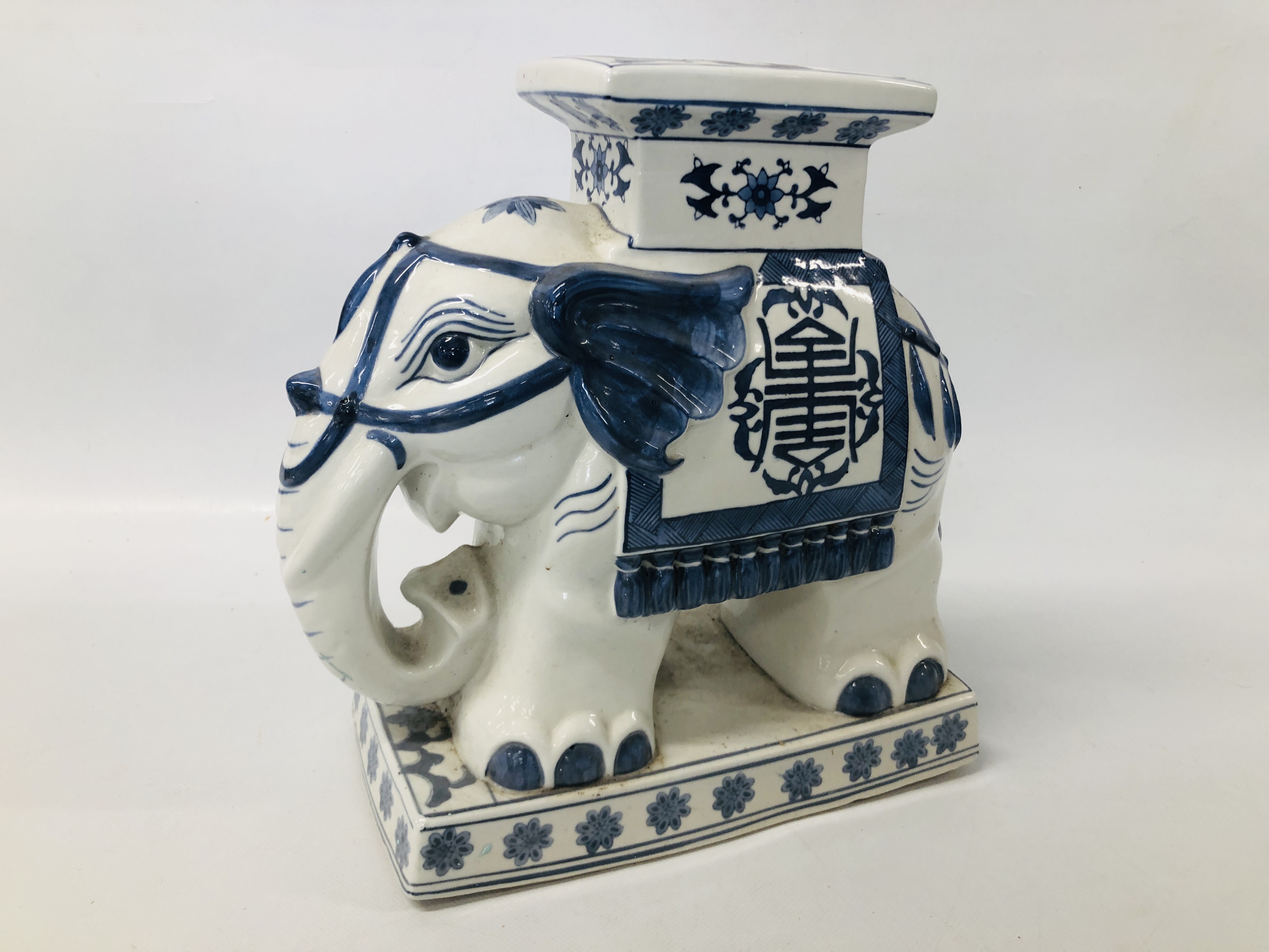 CERAMIC BLUE AND WHITE ELEPHANT SEAT FOR DECORATIVE USE ALONG WITH A PAIR OF MASONS IRON STONE - Image 2 of 8