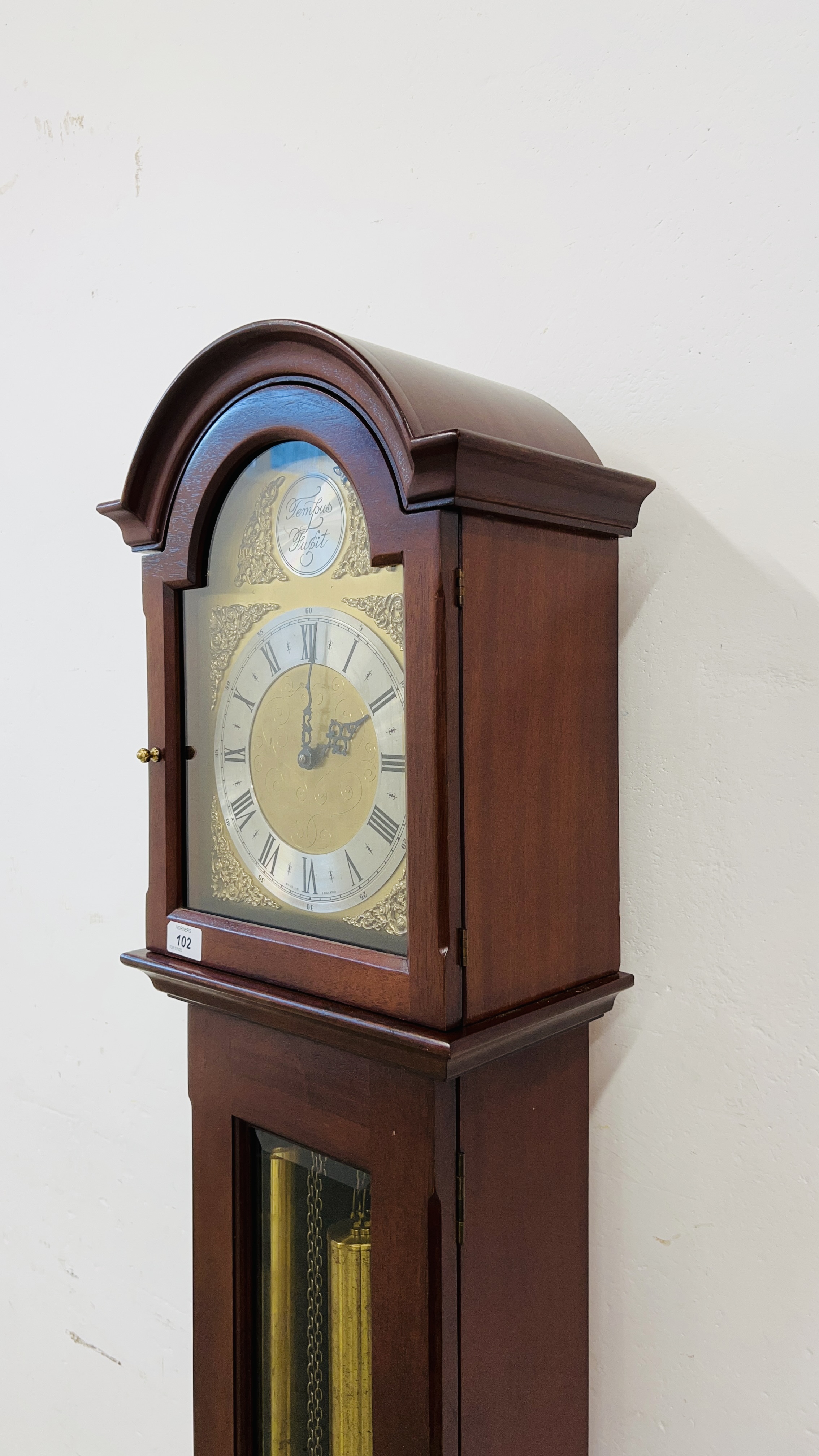 A REPRODUCTION MAHOGANY CASED GRANDMOTHER CLOCK THE DIAL MARKED TEMPESTFUGIT HEIGHT 162CM. - Image 2 of 10