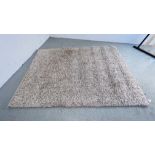 MODERN IVORY / BEIGE MACHINE MADE RUG 160CM X 230CM.