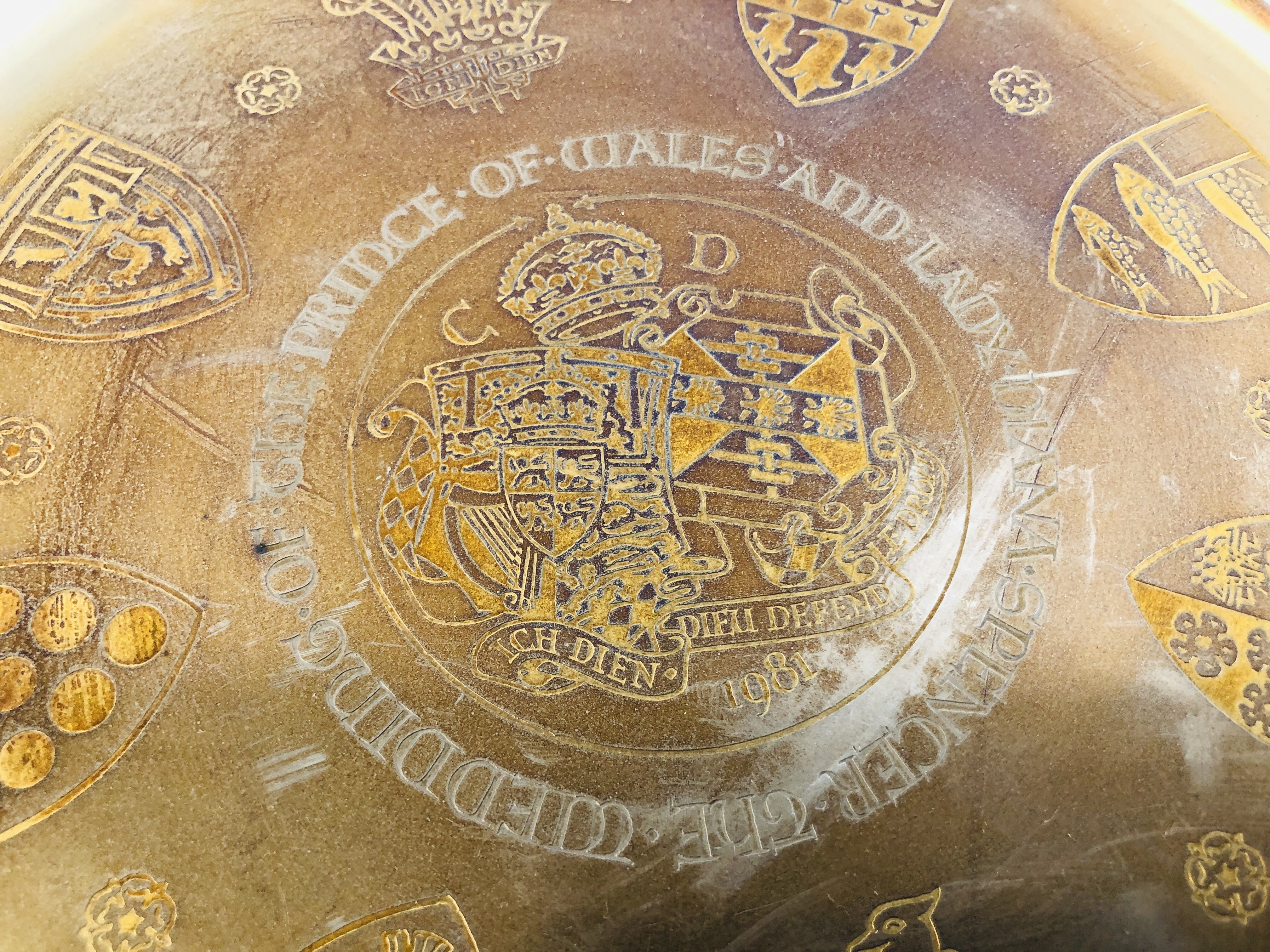 SILVER PRINCE OF WALES AND LADY DIANA SPENCER COMMEMORATIVE DISH, BIRMINGHAM ASSAY DIA. 22.5CM. - Image 3 of 8