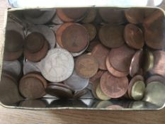 TIN OF MIXED COINS TO INCLUDE GB DOUBLE FLORIN 1887, 1890, SIXPENCE 1757, MODERN CROWNS ETC.