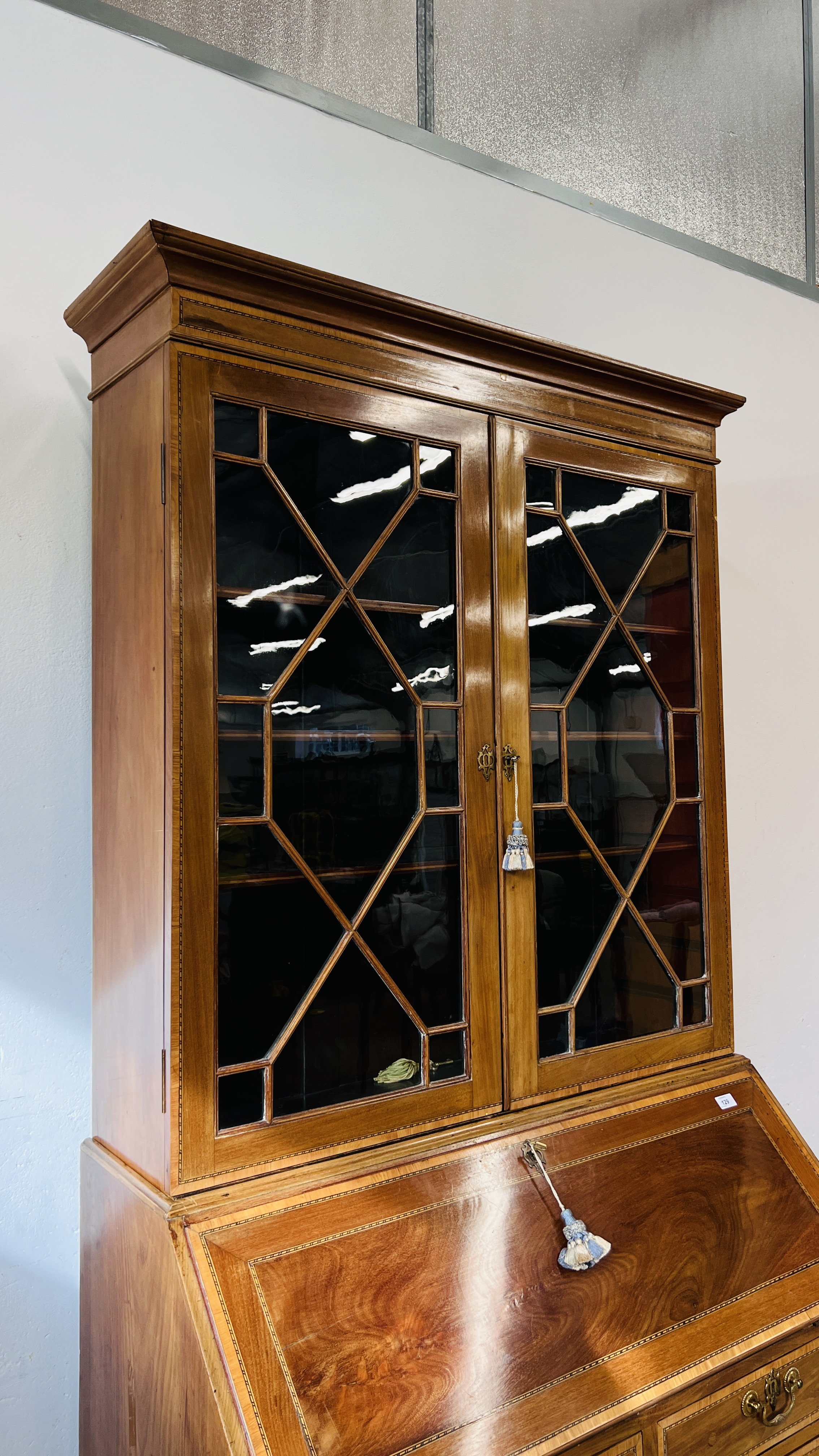 AN IMPRESSIVE EDWARDIAN MAHOGANY BUREAU BOOKCASE WITH WELL FITTED INTERIOR, - Image 4 of 28