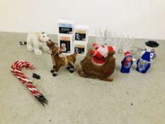 A COLLECTION OF 10 LED ACRYLIC CHRISTMAS LIGHTS TO INCLUDE POLAR BEAR, TWO BOXED HEDGEHOGS, PENGUIN,