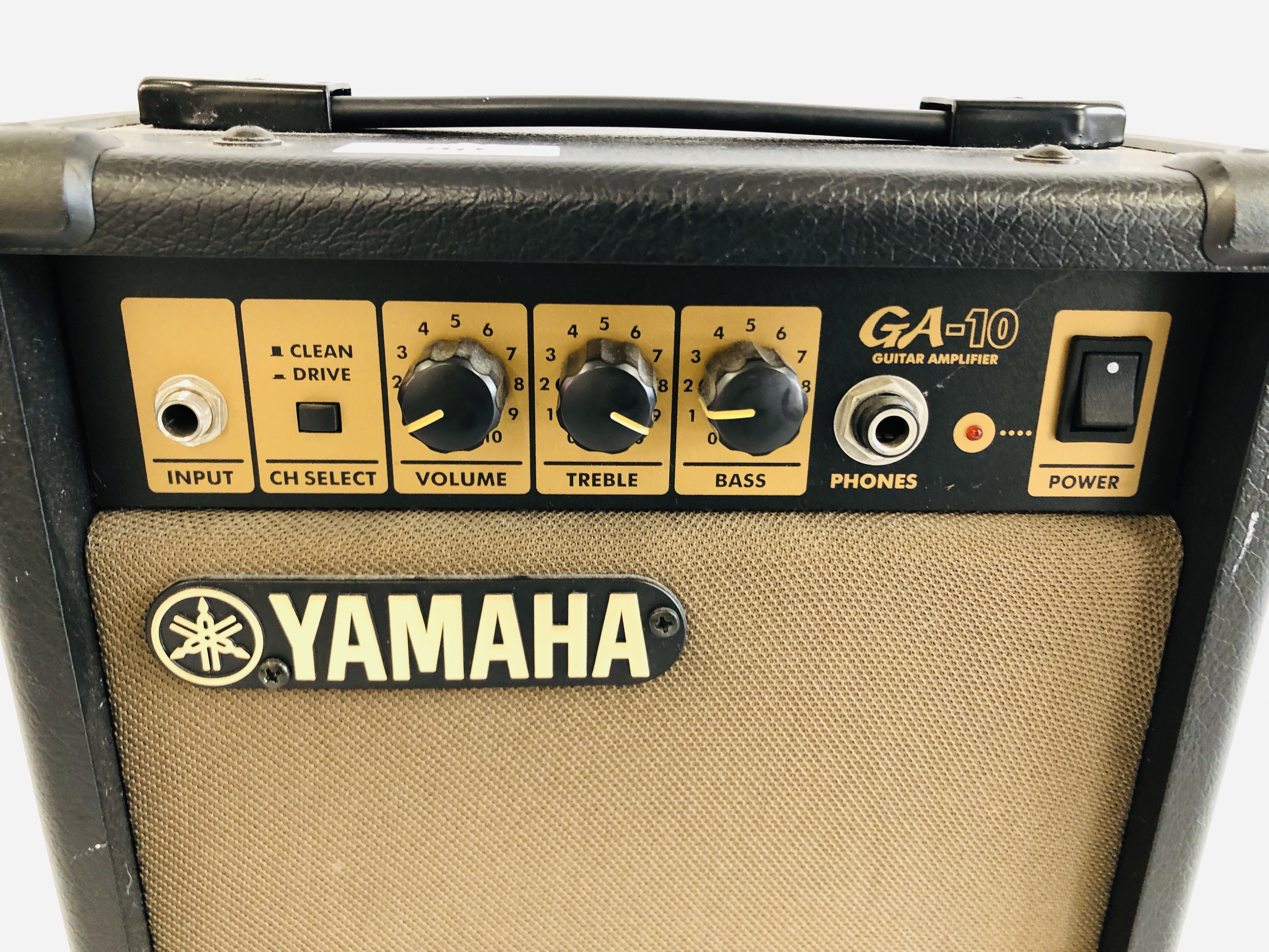 YAMAHA GA10 PRACTICE AMP - SOLD AS SEEN - Image 2 of 5