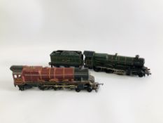 A HORNBY 00 GAUGE LOCOMOTIVE WITH TENDER MARKED CARDIFF CASTLE 4075 ALONG WITH A TRIANG 00 GAUGE