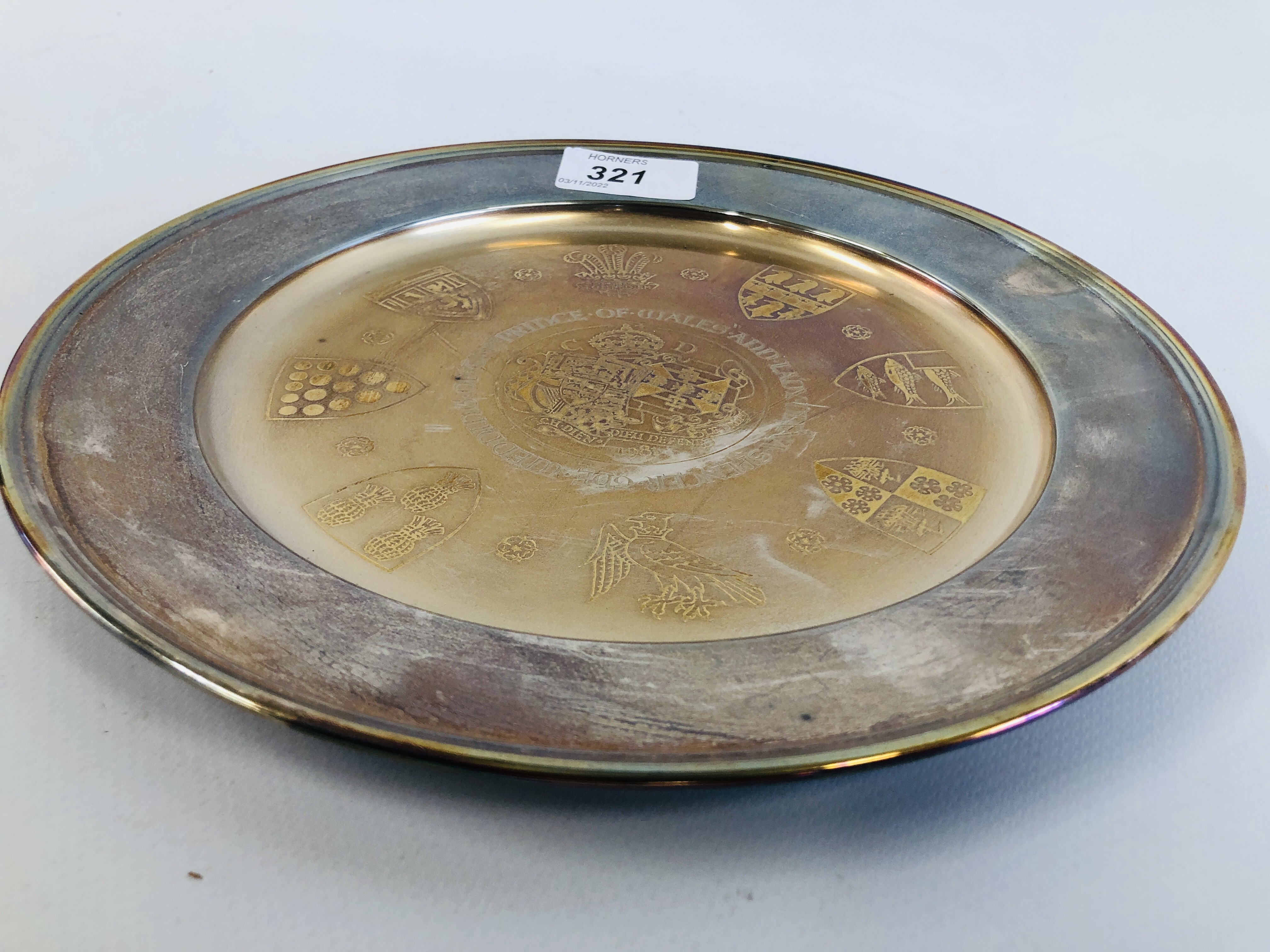 SILVER PRINCE OF WALES AND LADY DIANA SPENCER COMMEMORATIVE DISH, BIRMINGHAM ASSAY DIA. 22.5CM. - Image 4 of 8