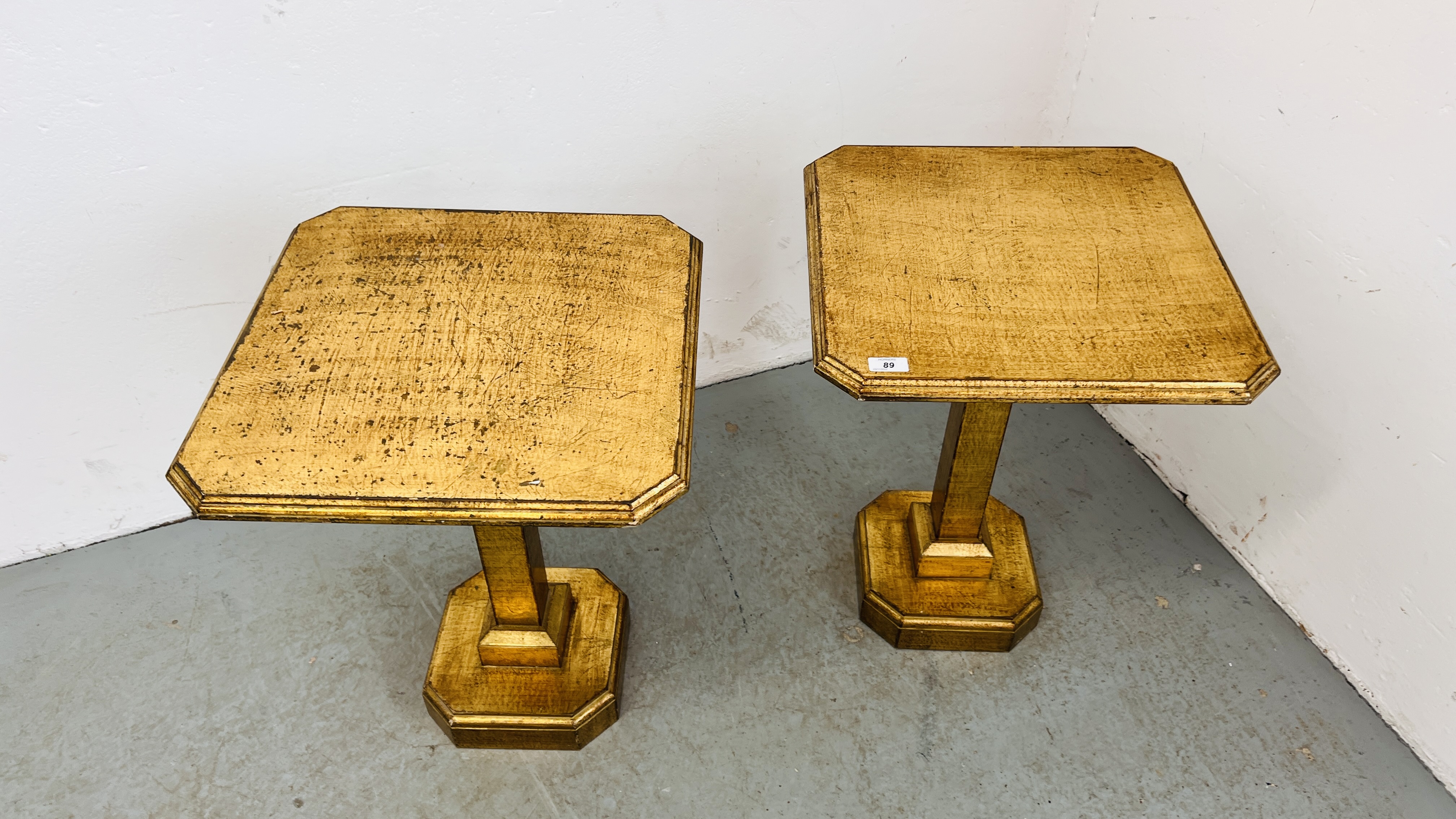 A PAIR OF GOLD FINISHED PEDESTAL SIDE TABLES W 46CM, D 46CM, H 60CM. - Image 2 of 8
