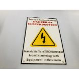 (R) ELECTROCUTION RAILWAY SIGN