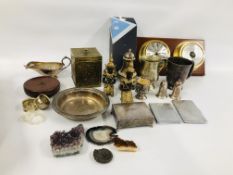 BOX OF COLLECTABLES TO INCLUDE A VINTAGE BRASS TEA CADDY, BAROMETER, CIGARETTE BOX AND TWO CASES,