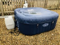 LAY-Z-SPA "HAWAII" INFLATABLE HOT TUB COMPLETE WITH LAY-Z-SPA BESTWAY HEATER / BUBBLE MACHINE MODEL