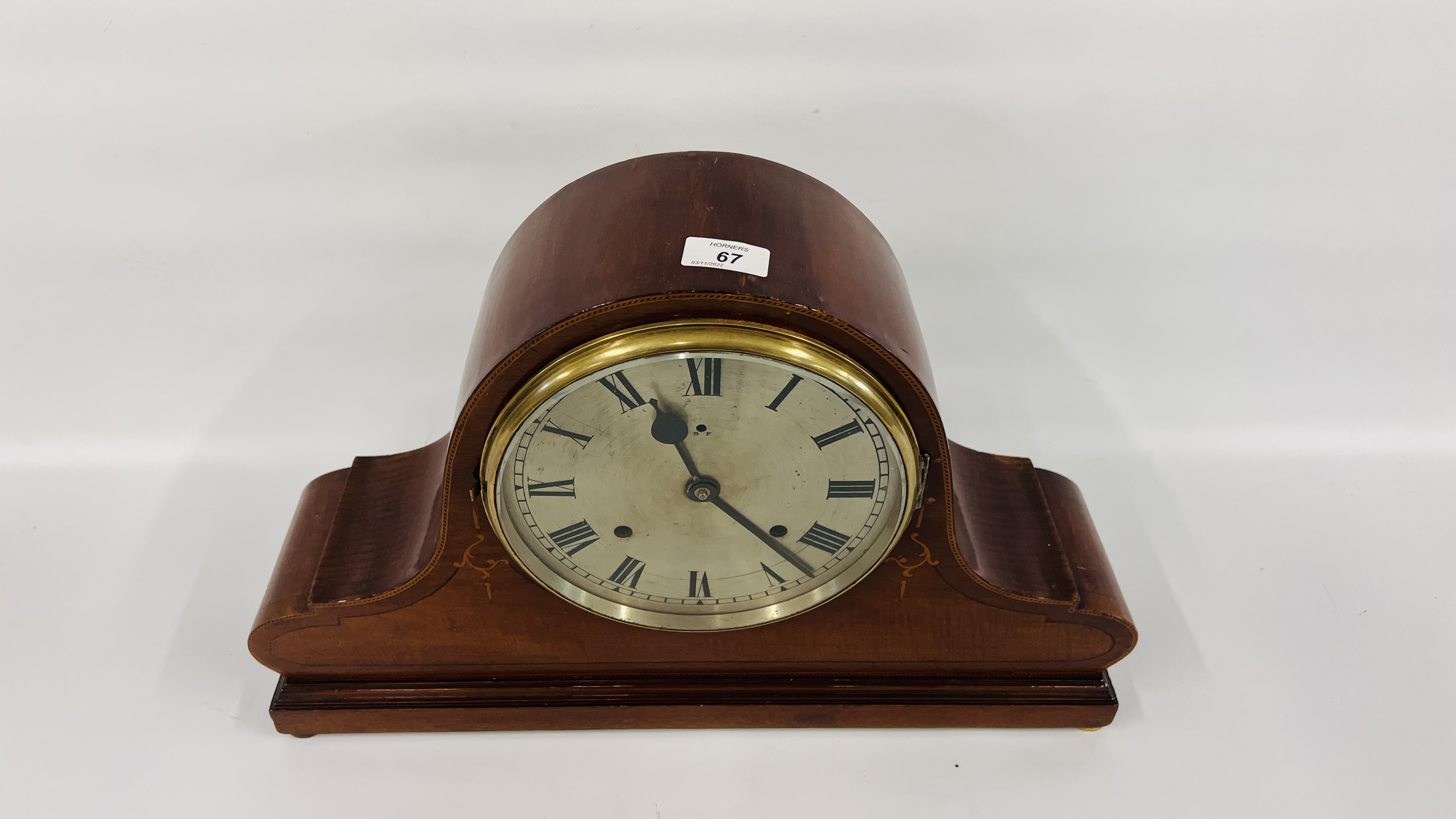AN EDWARDIAN INLAID MANTEL CLOCK MARKED "S.F." HEIGHT 33CM. - Image 2 of 6
