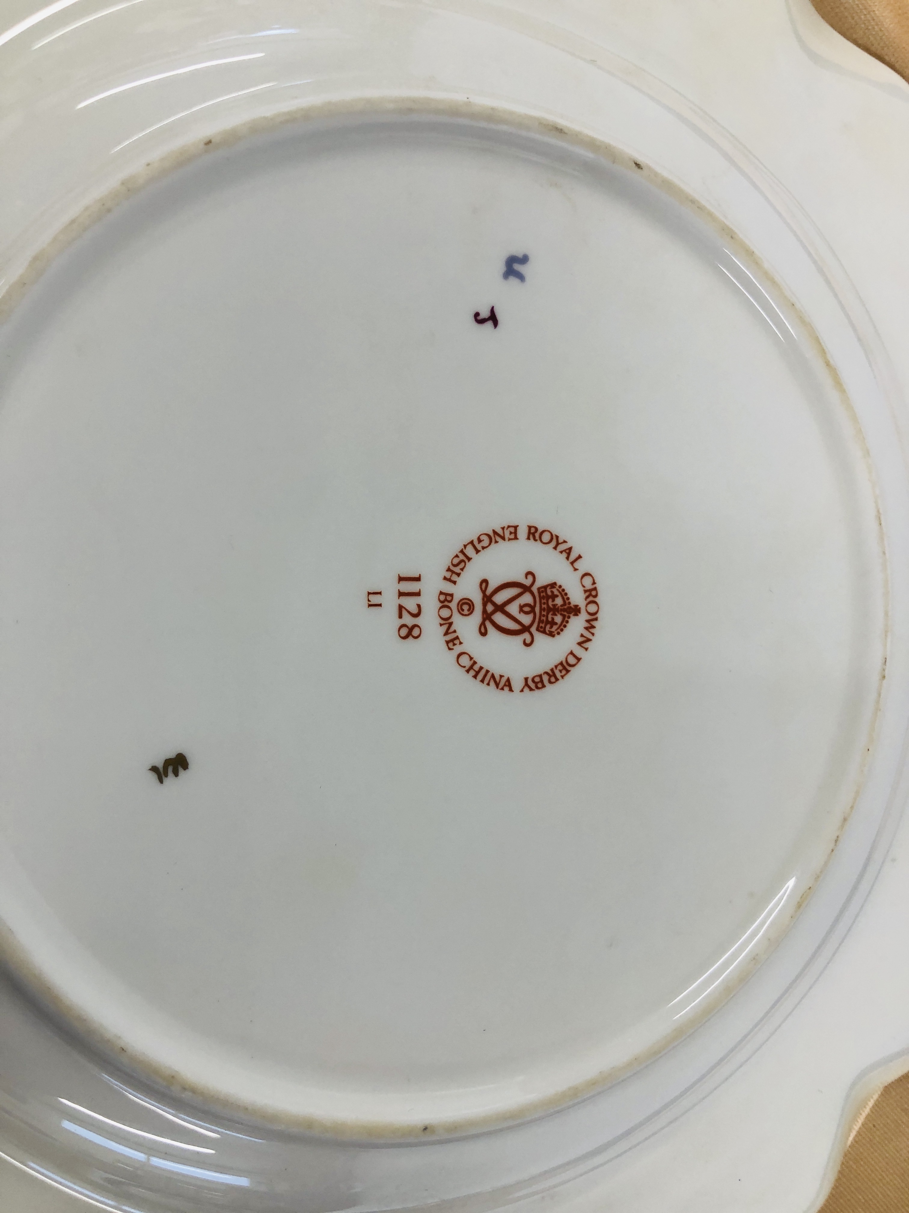 TWO ROYAL CROWN DERBY PLATES IN ORIGINAL BOXES. - Image 3 of 6