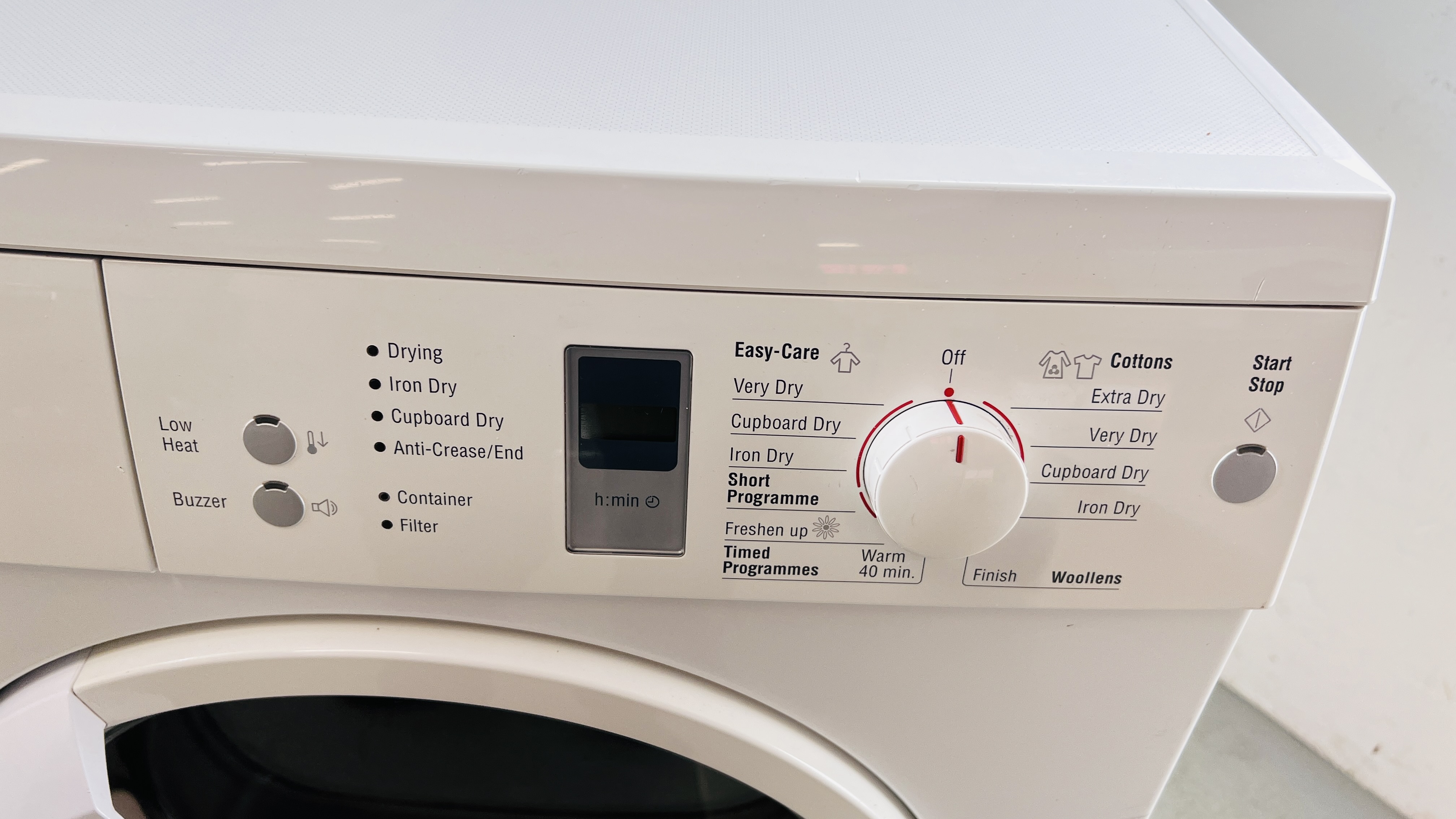 BOSCH EXXCEL CONDENSER TUMBLE DRYER - SOLD AS SEEN - Image 3 of 8