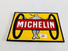 (R) MICHELIN WITH 2 TYRES PLAQUE