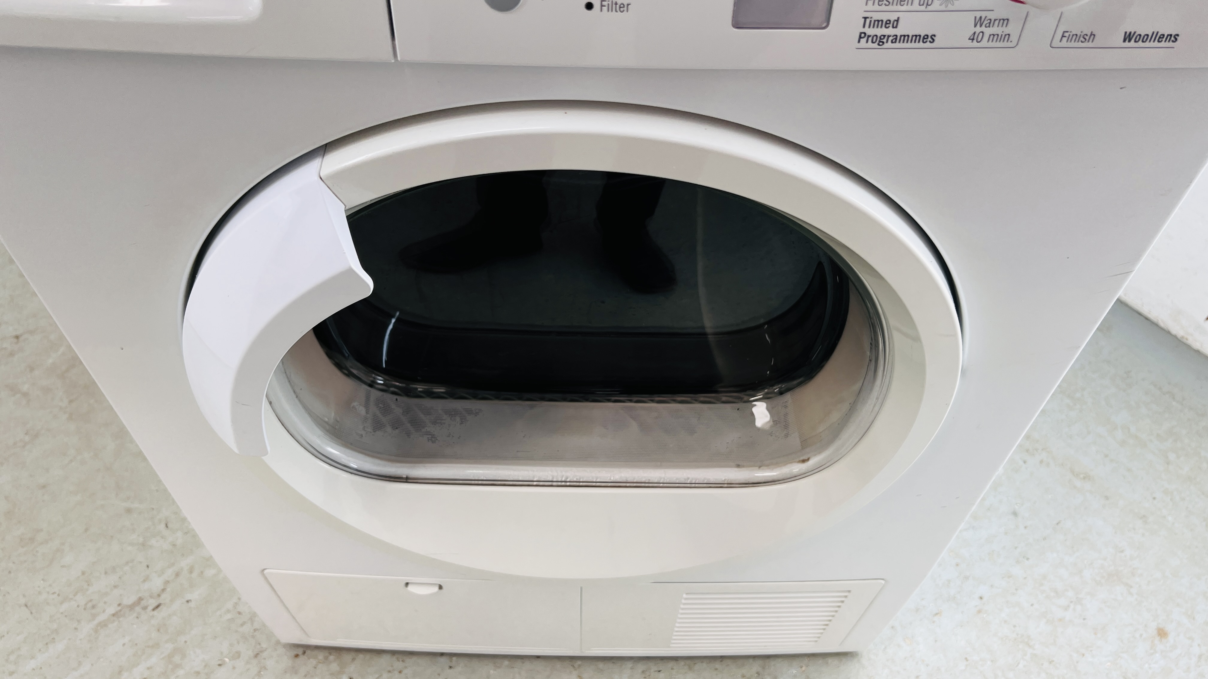 BOSCH EXXCEL CONDENSER TUMBLE DRYER - SOLD AS SEEN - Image 4 of 8