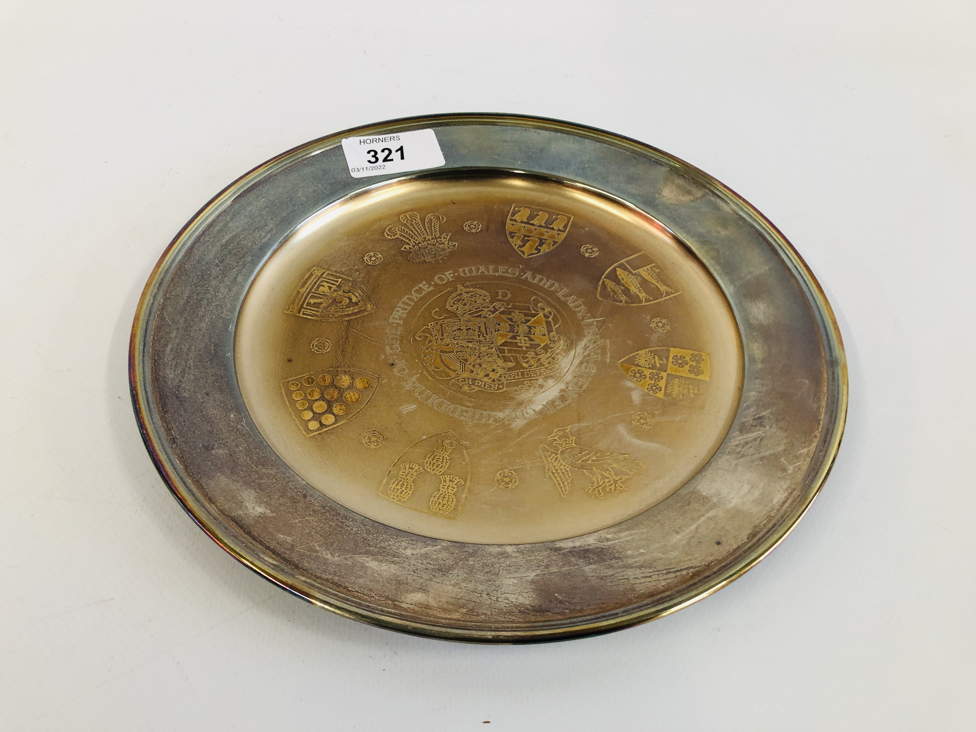 SILVER PRINCE OF WALES AND LADY DIANA SPENCER COMMEMORATIVE DISH, BIRMINGHAM ASSAY DIA. 22.5CM.