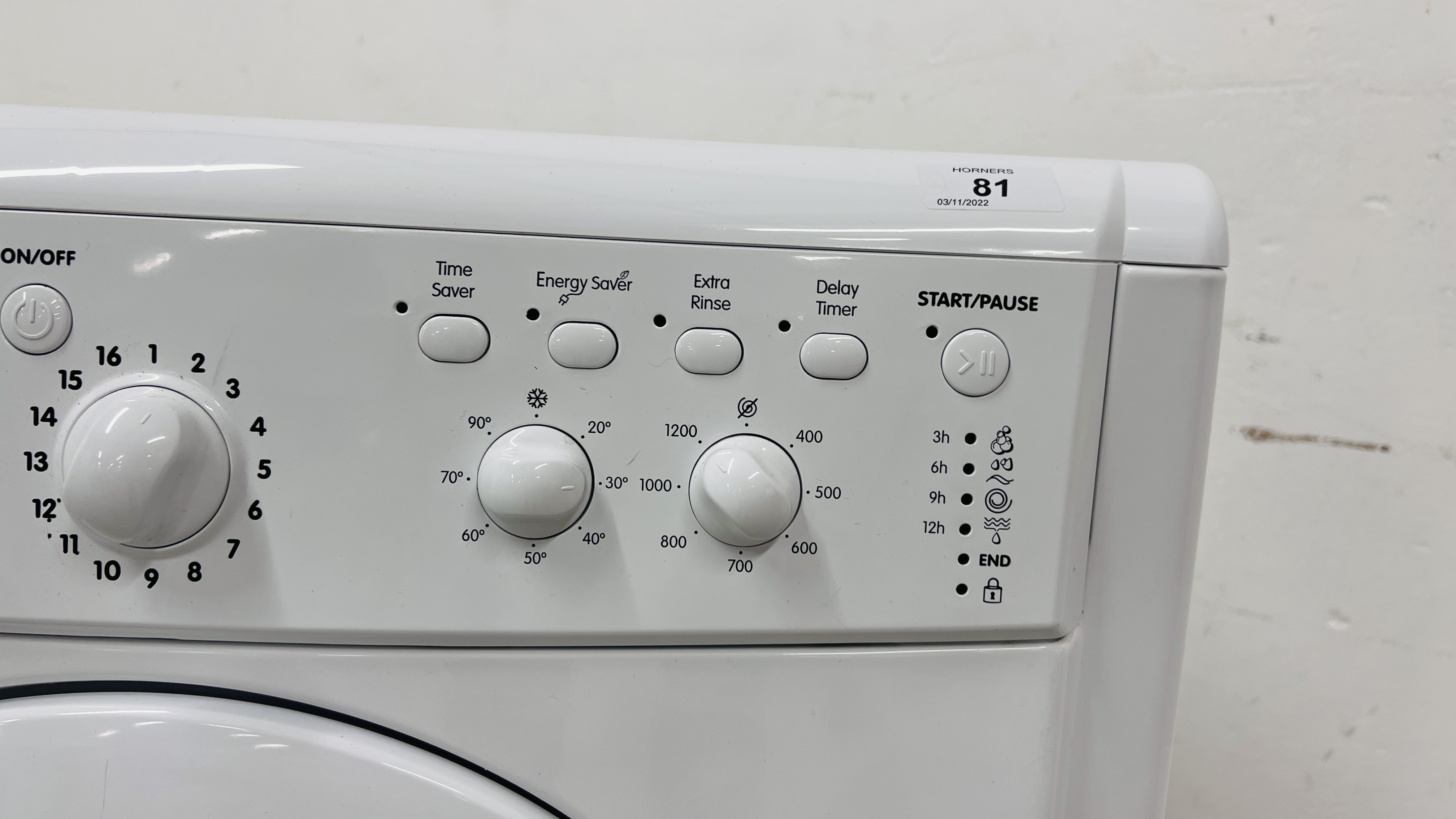 AN INDESIT 7KG WASHING MACHINE - SOLD AS SEEN - Image 2 of 6