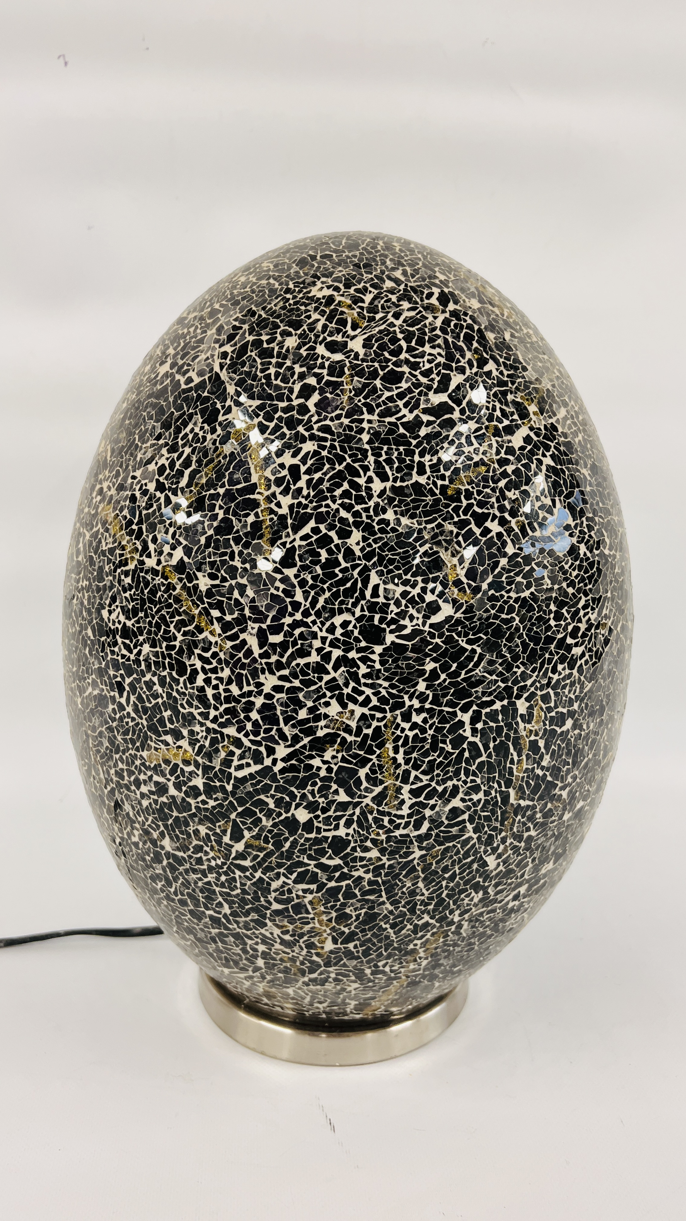LARGE DESIGNER CRACKLE MOSAIC GLASS EGG LAMP HEIGHT 40CM - SOLD AS SEEN