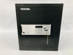 YALE ELECTRONIC SAFE - SOLD AS SEEN.