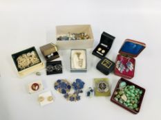 BOX OF MIXED SILVER AND COSTUME JEWELLERY