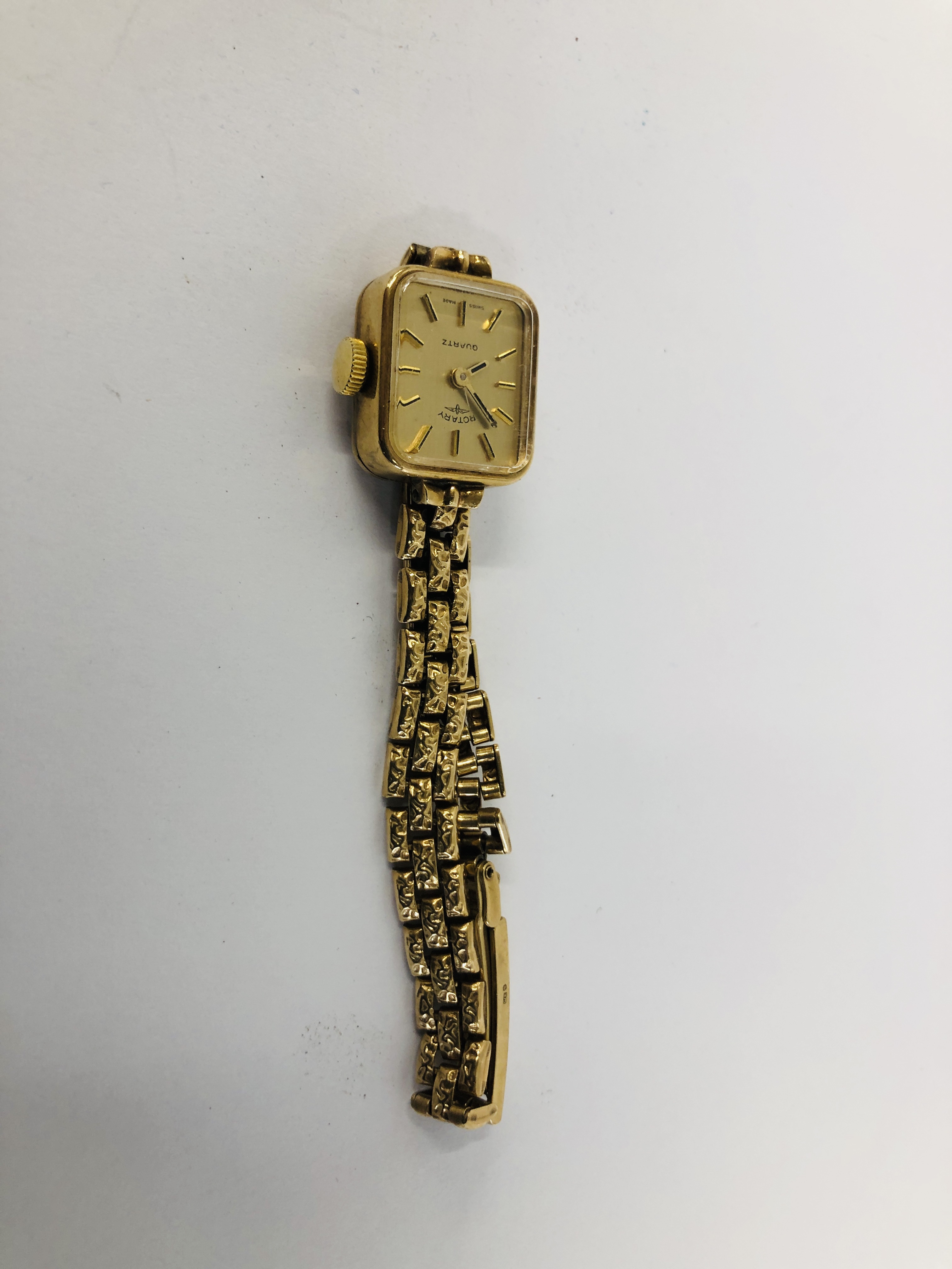 ROTARY LADIES 9CT. GOLD CASED WRIST WATCH ON 9CT. GOLD STRAP ALONG WITH A VINTAGE 9CT. - Image 4 of 12