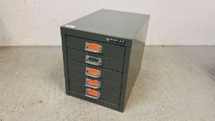 A BISLEY FIVE DRAWER STEEL OFFICE / COLLECTORS CHEST W 28CM, D 41CM, H 32.5CM.