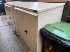 A ASGARD COATED STEEL SECURE GARDEN STORAGE SHED COMPLETE WITH TWO KEYS.