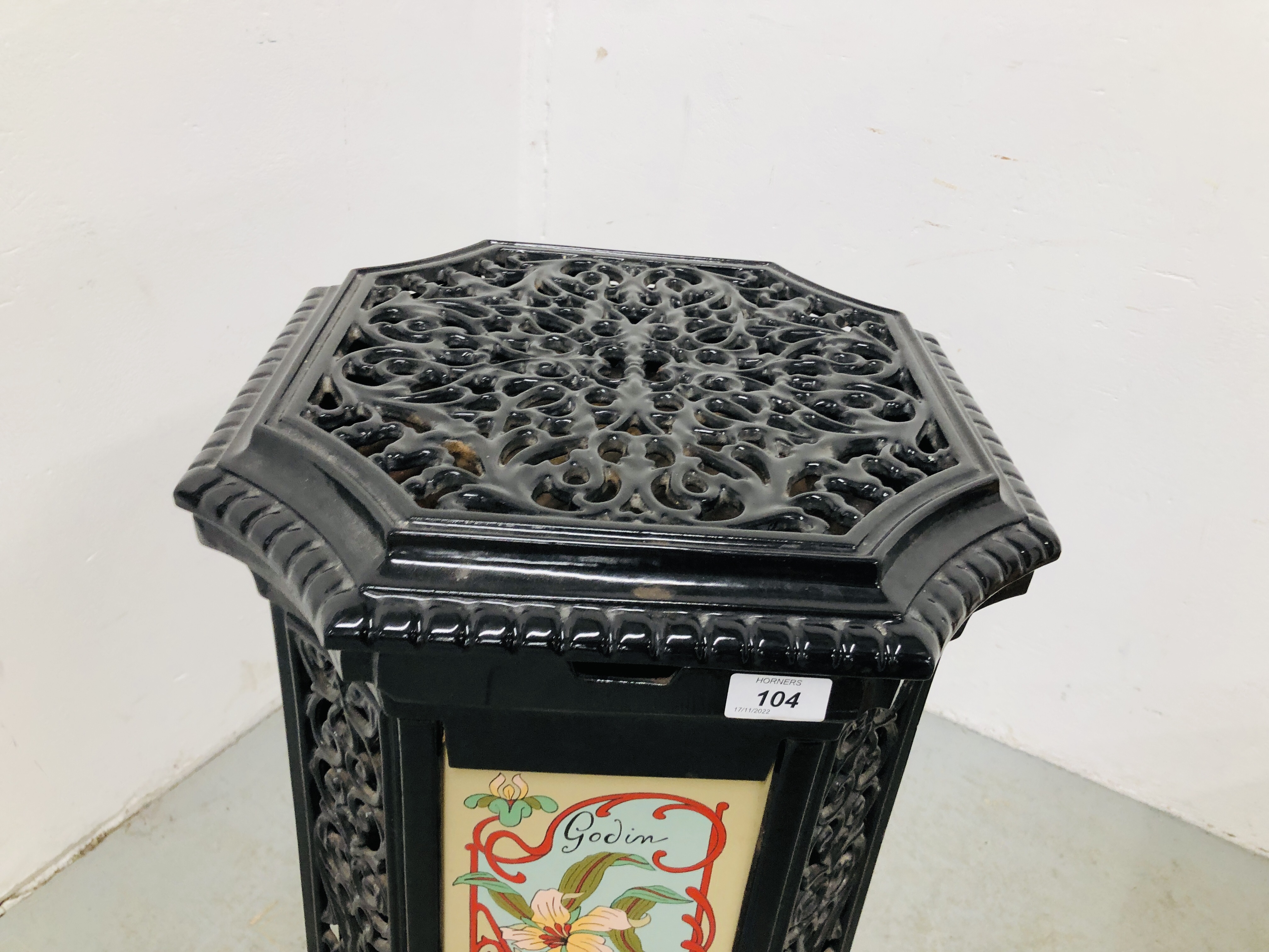 GODIN DECORATIVE CAST SOLID FUEL STOVE (NO BACK CONNECTOR PLATE) HEIGHT 90CM. - Image 3 of 11