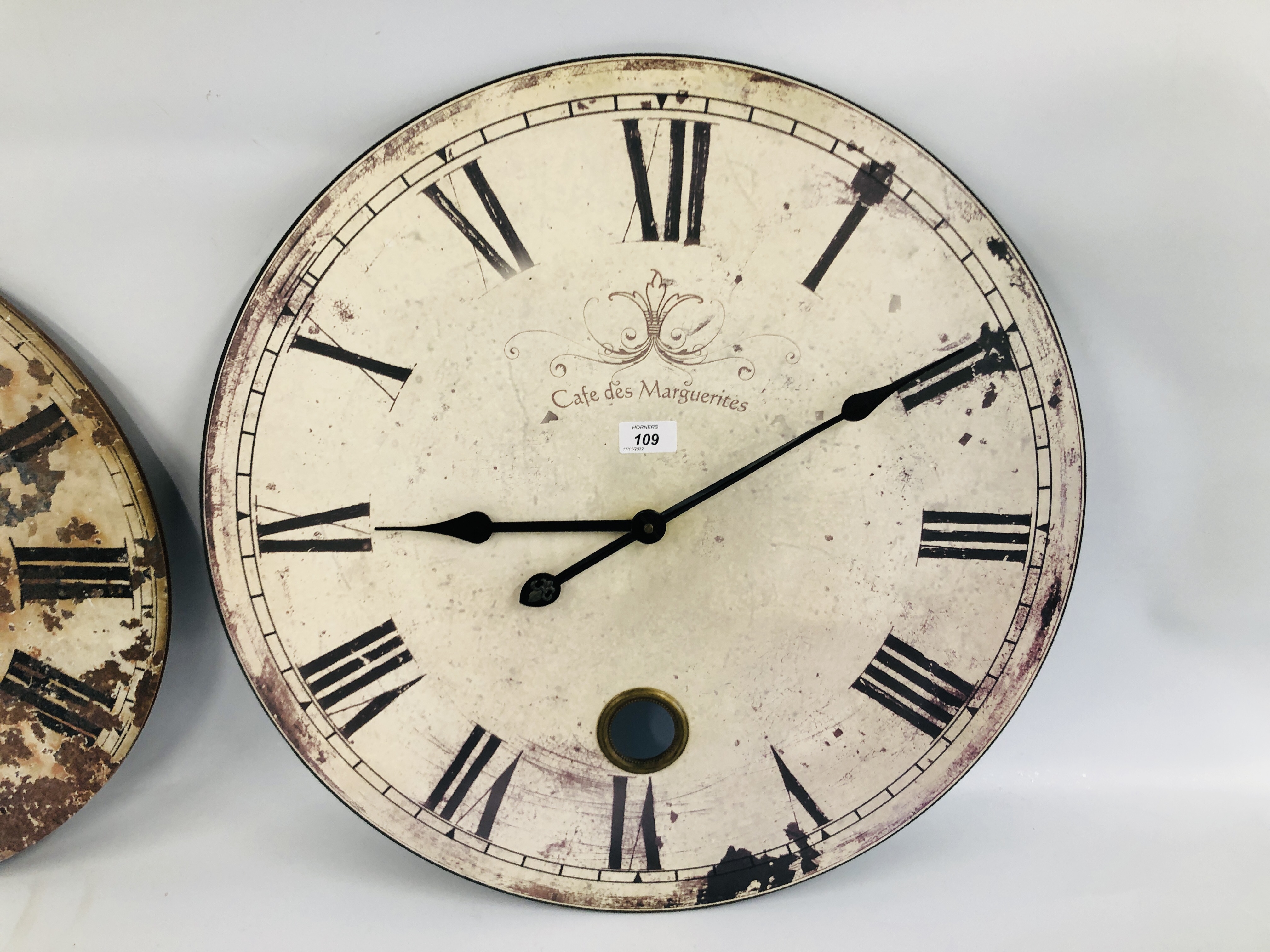TWO REPRODUCTION WALL CLOCKS WITH QUARTZ MOVEMENTS ONE MARKED "CAFE DES MARGUERITES" DIAMETER 59CM. - Image 2 of 5