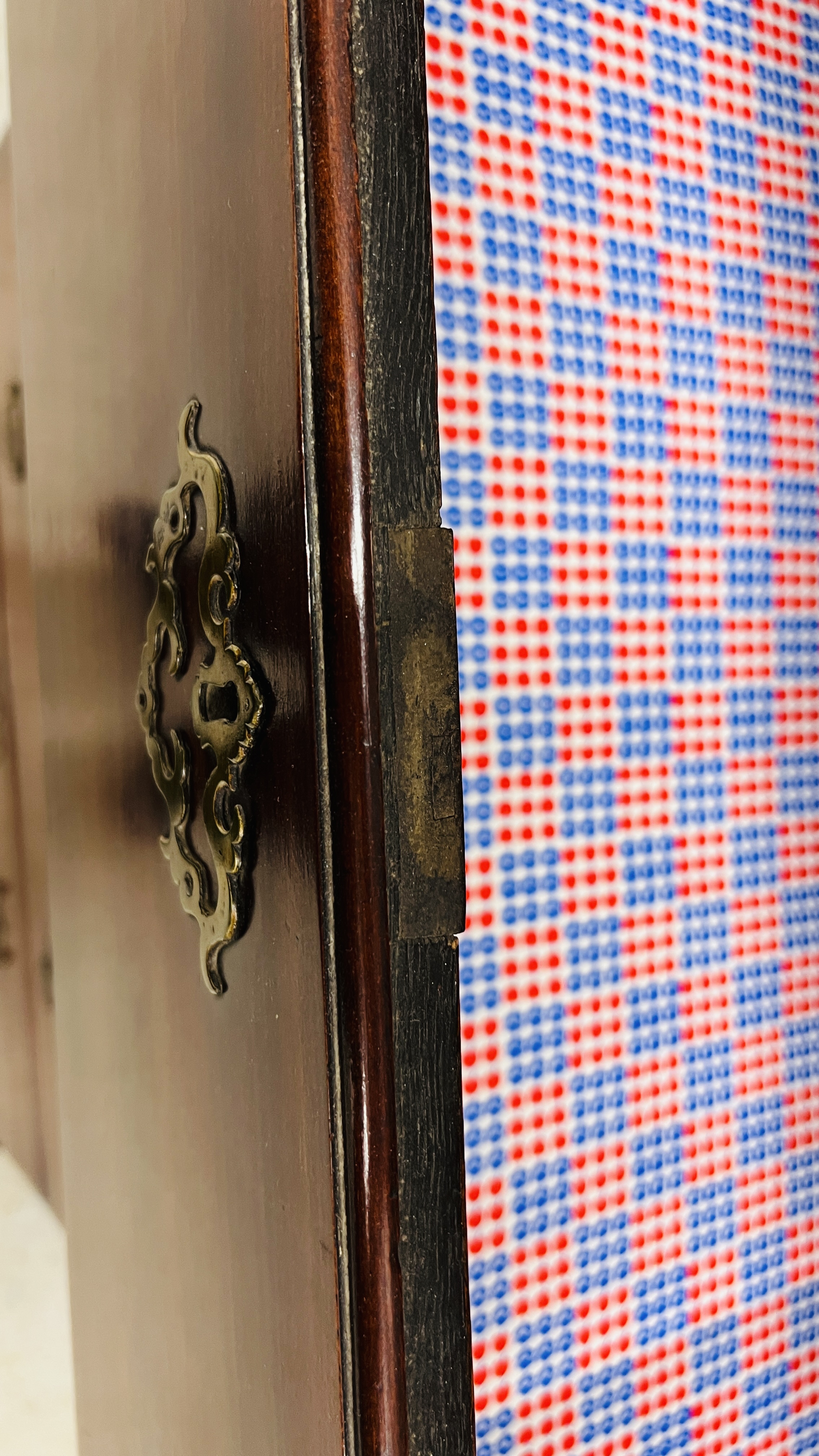 AN EARLY GEORGE III MAHOGANY CHEST ON CHEST, - Image 17 of 17