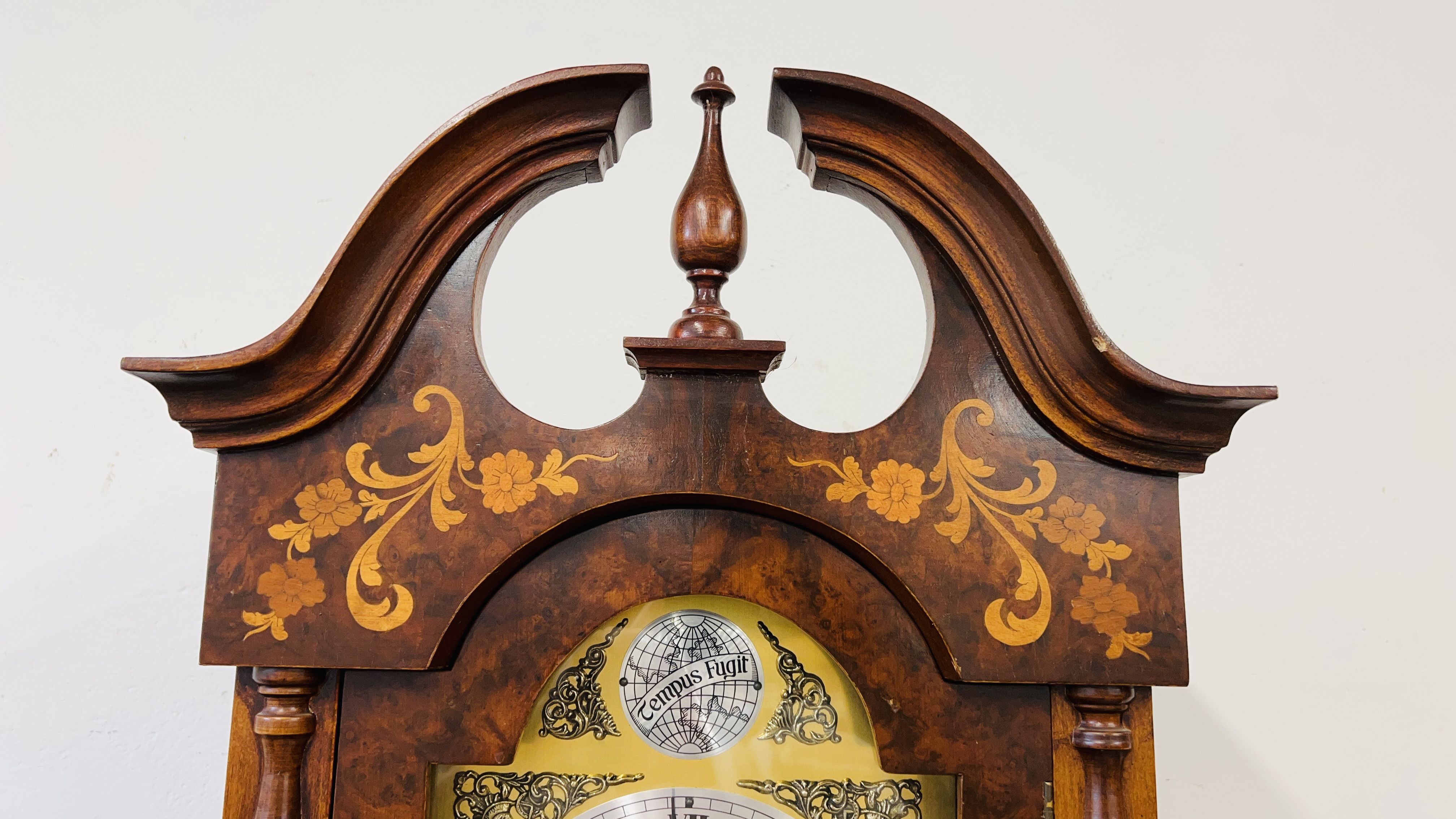 A REPRODUCTION DUTCH STYLE LONG CASE CLOCK WITH MARQUETRY INLAID STYLE DETAILING FACE MARKED TEMPUS - Image 12 of 13