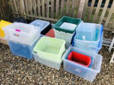 LARGE QUANTITY OF ASSORTED PLASTIC STORAGE BOXES.