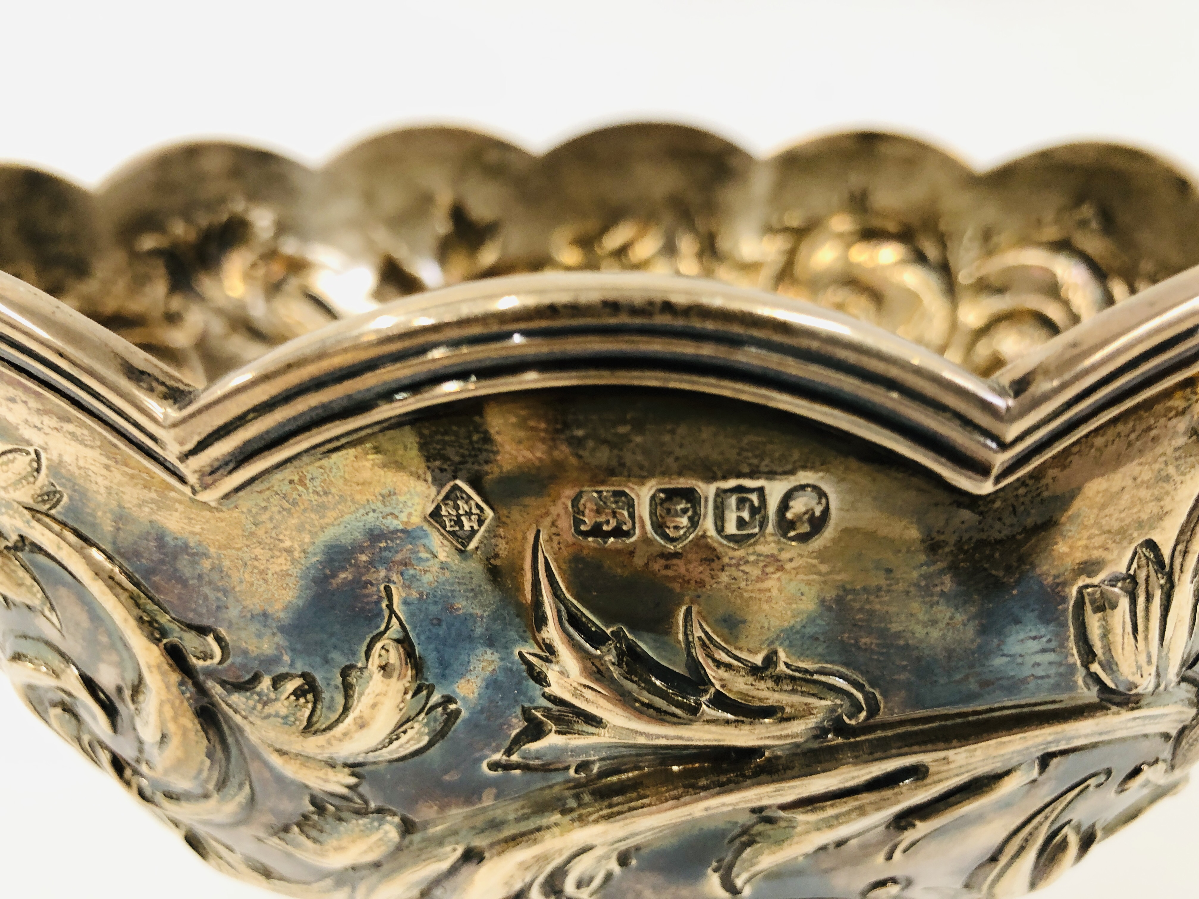 A VICTORIAN SILVER FOOTED ROSE BOWL THE WAVY RIM ABOVE SCROLLED LEAF DECORATION, - Image 6 of 11