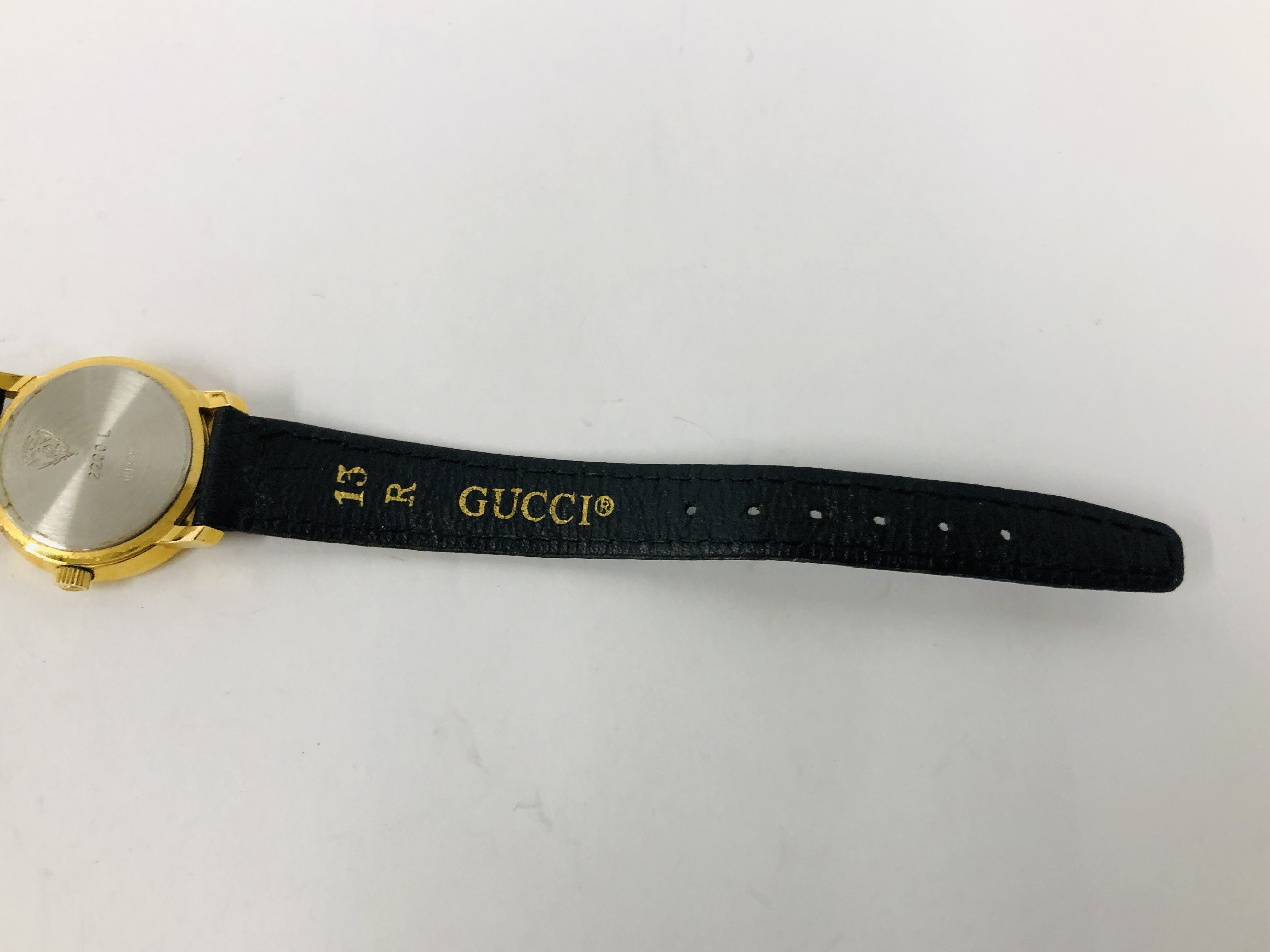 LADIES WRIST WATCH MARKED GUCCI MODEL NO. 2200L SERIAL NO. - Image 8 of 16