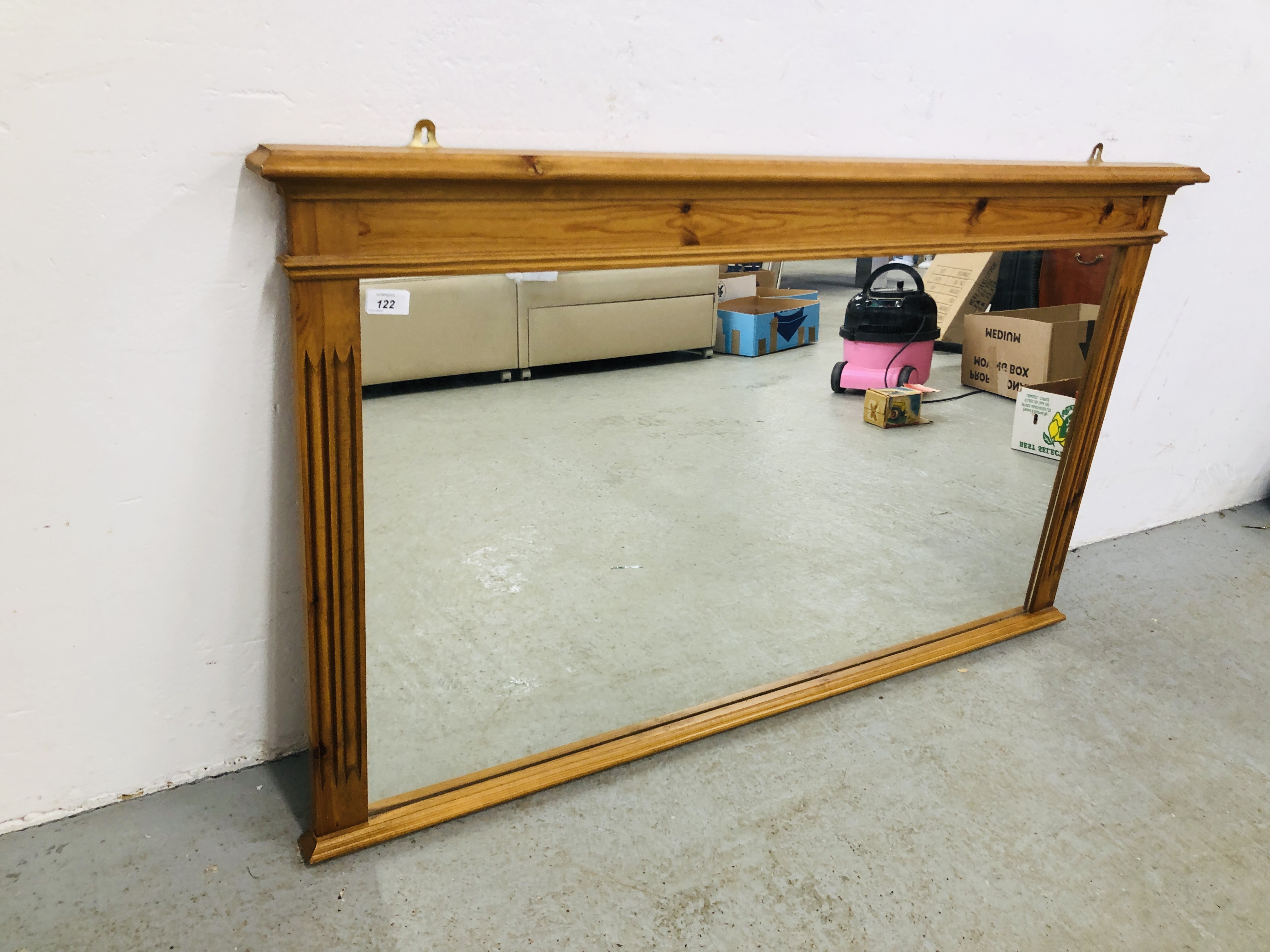 A LARGE PINE FRAMED OVER MANTEL MIRROR 127 X 73CM. - Image 3 of 4