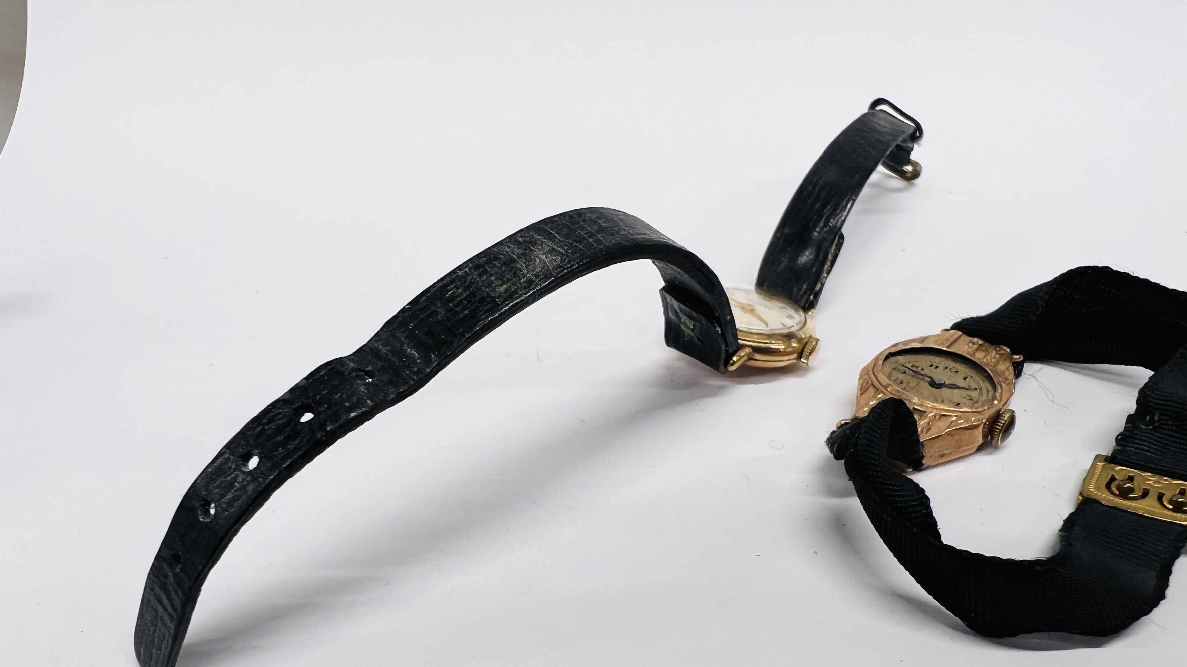 A LADY'S 9CT GOLD ROTARY WATCH WITH LEATHER STRAP AND A LADY'S 9CT GOLD COCKTAIL WATCH (POOR - Image 5 of 11