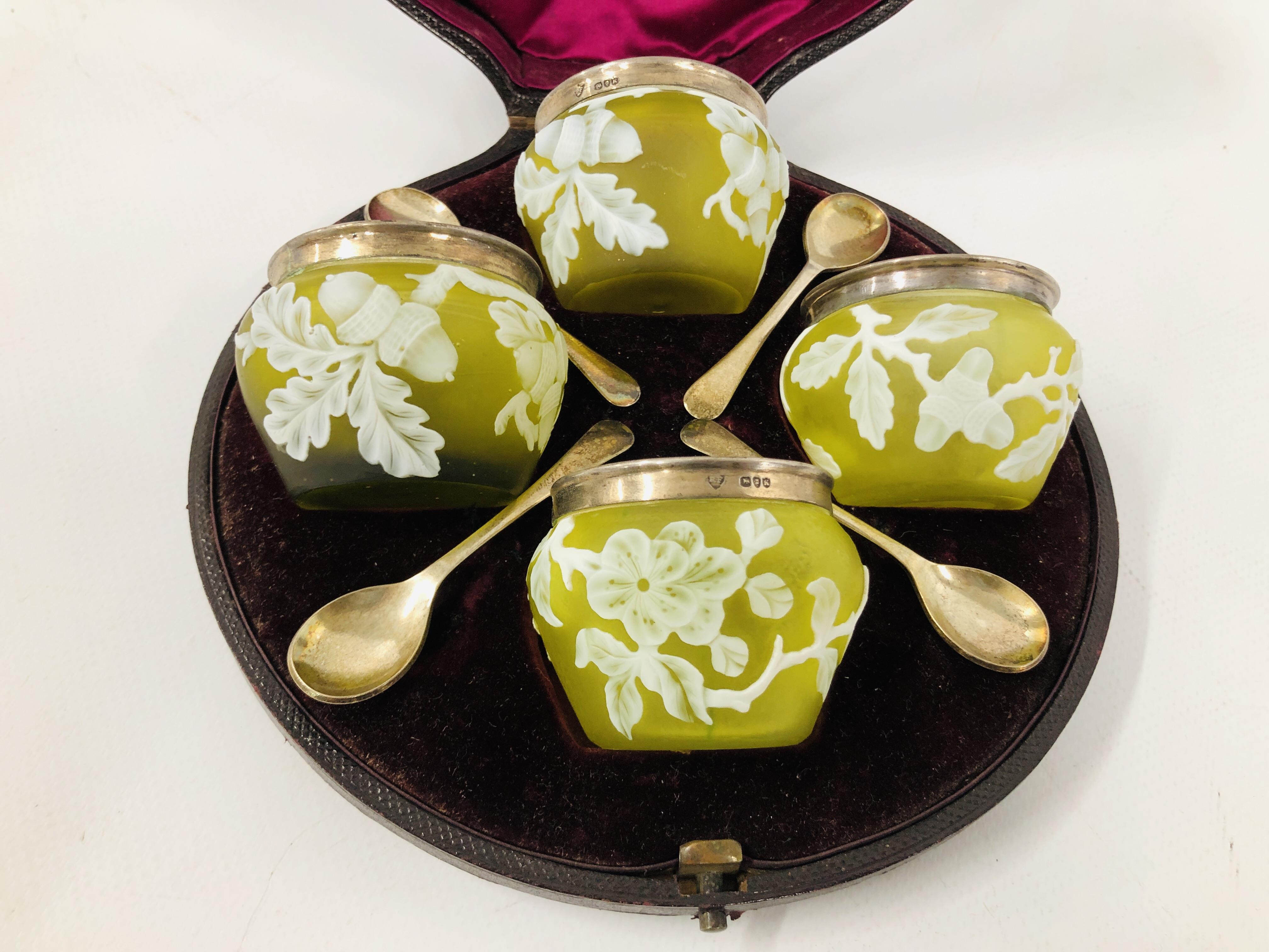 AN IMPRESSIVE THOMAS WEBB GROUP OF FOUR CAMEO GREEN GLASS SILVER MOUNTED SALTS ENCASED WITH OPAQUE - Image 2 of 8