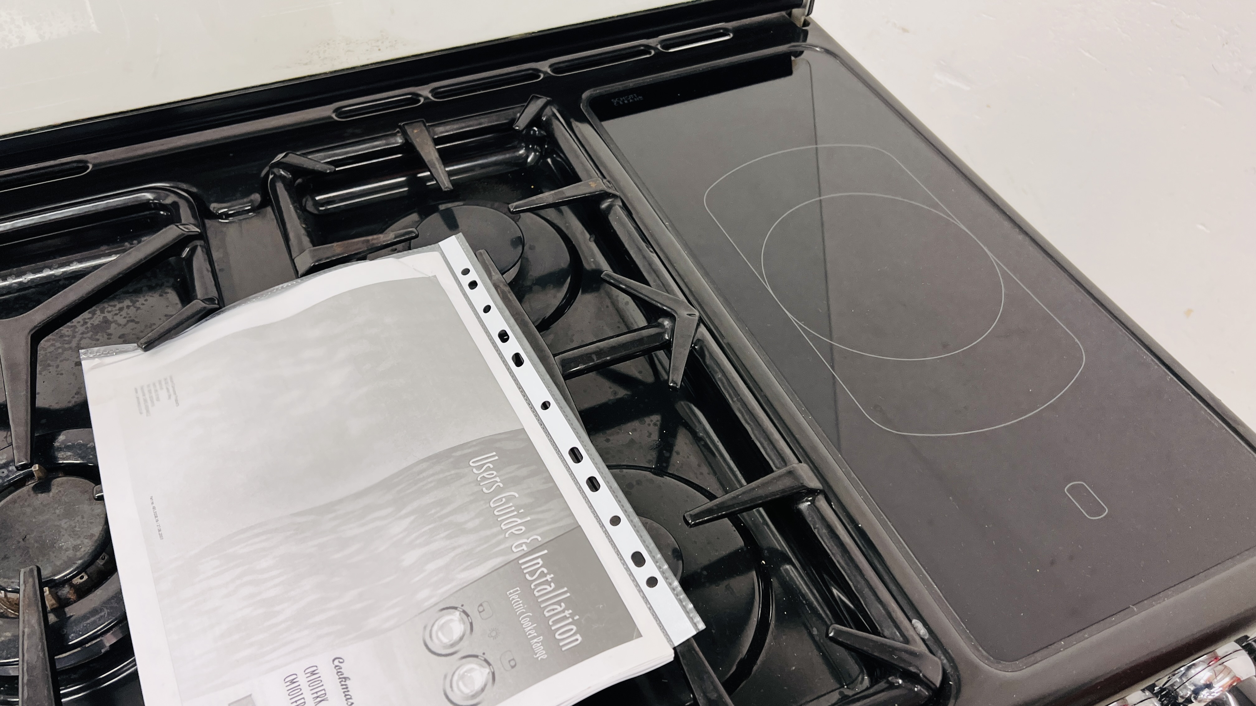 LEISURE COOKMASTER 101 ELECTRIC COOKER RANGE WITH GAS HOB (WITH USER GUIDE) WIDTH 100CM. - Image 4 of 28