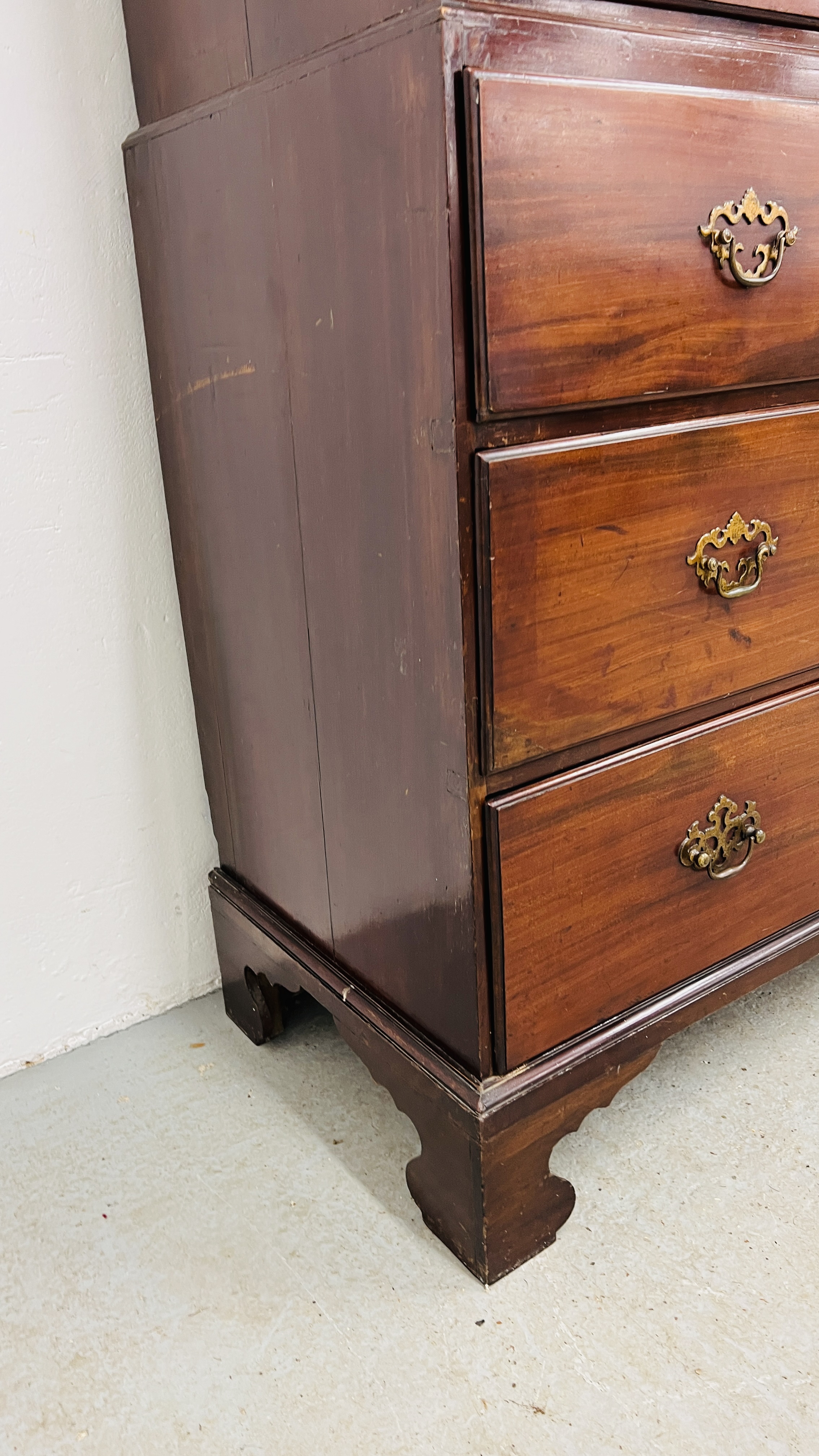 AN EARLY GEORGE III MAHOGANY CHEST ON CHEST, - Image 10 of 17