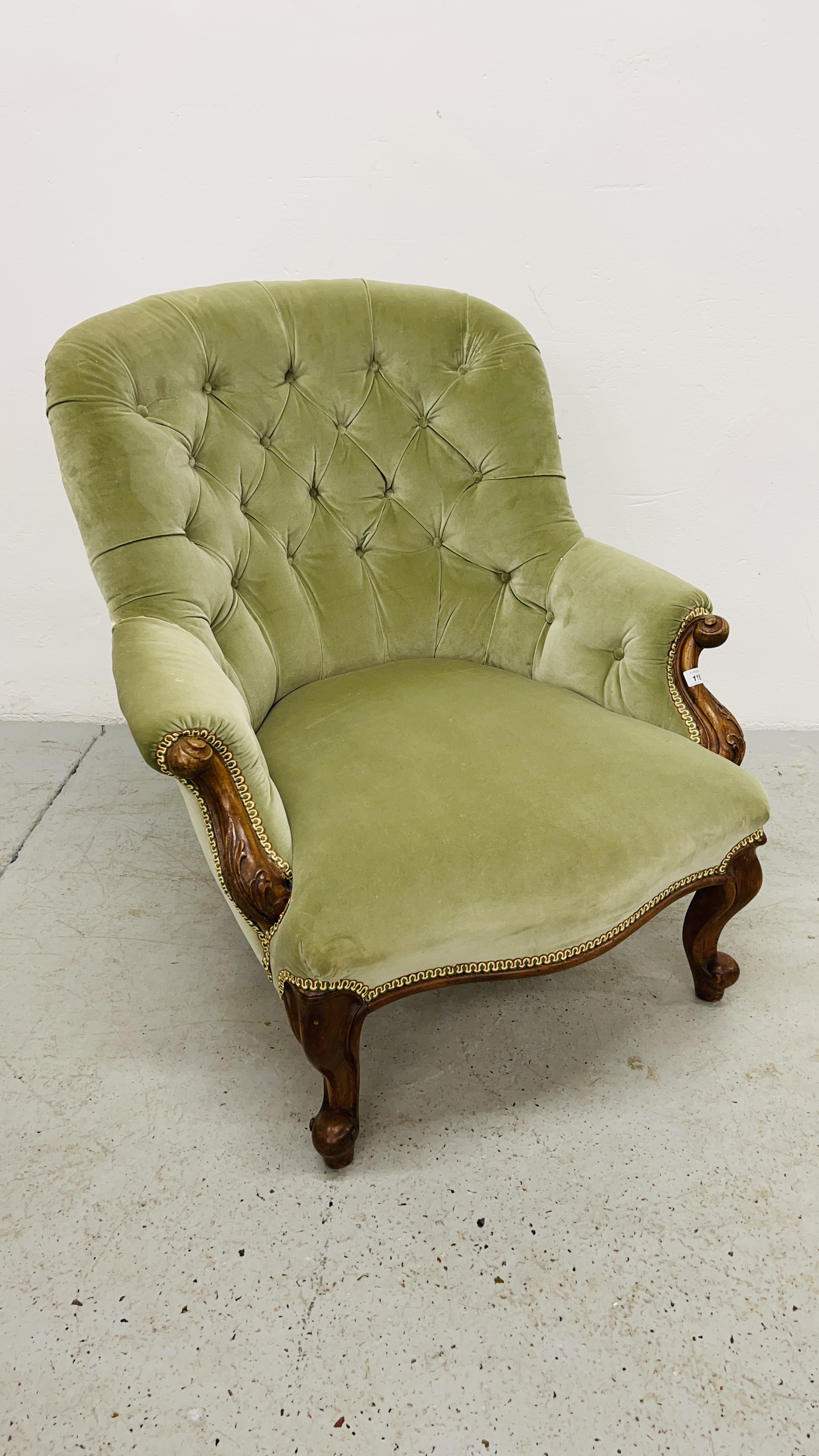 A VICTORIAN BUTTON BACK NURSING CHAIR