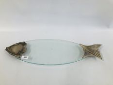 "SILEA" VINTAGE FRENCH SILVER PLATED AND GLASS FISH PLATTER, L 62CM.