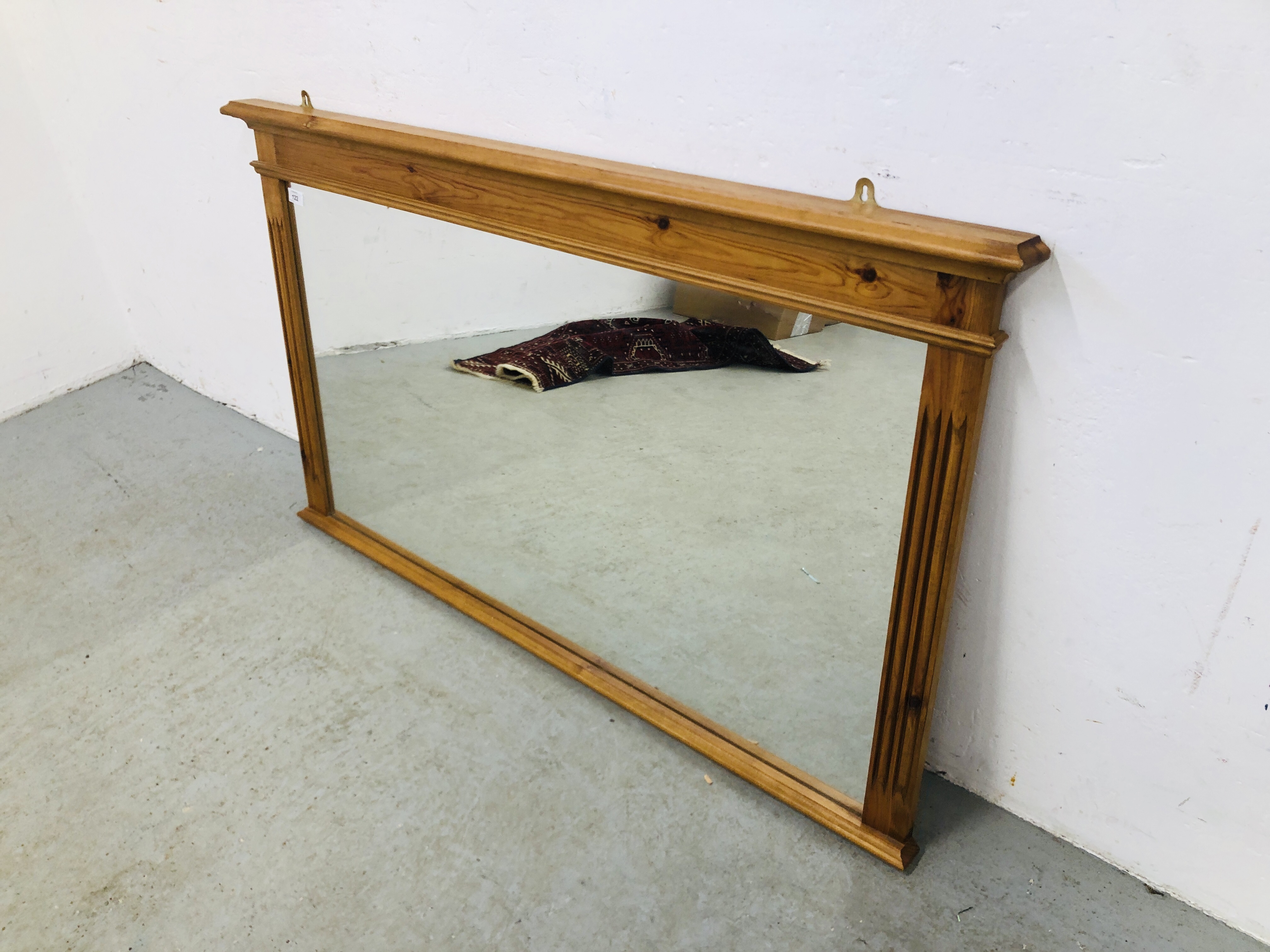 A LARGE PINE FRAMED OVER MANTEL MIRROR 127 X 73CM. - Image 2 of 4