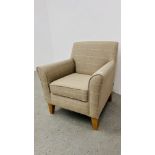 A MODERN BEIGE CHECK UPHOLSTERED EASY CHAIR