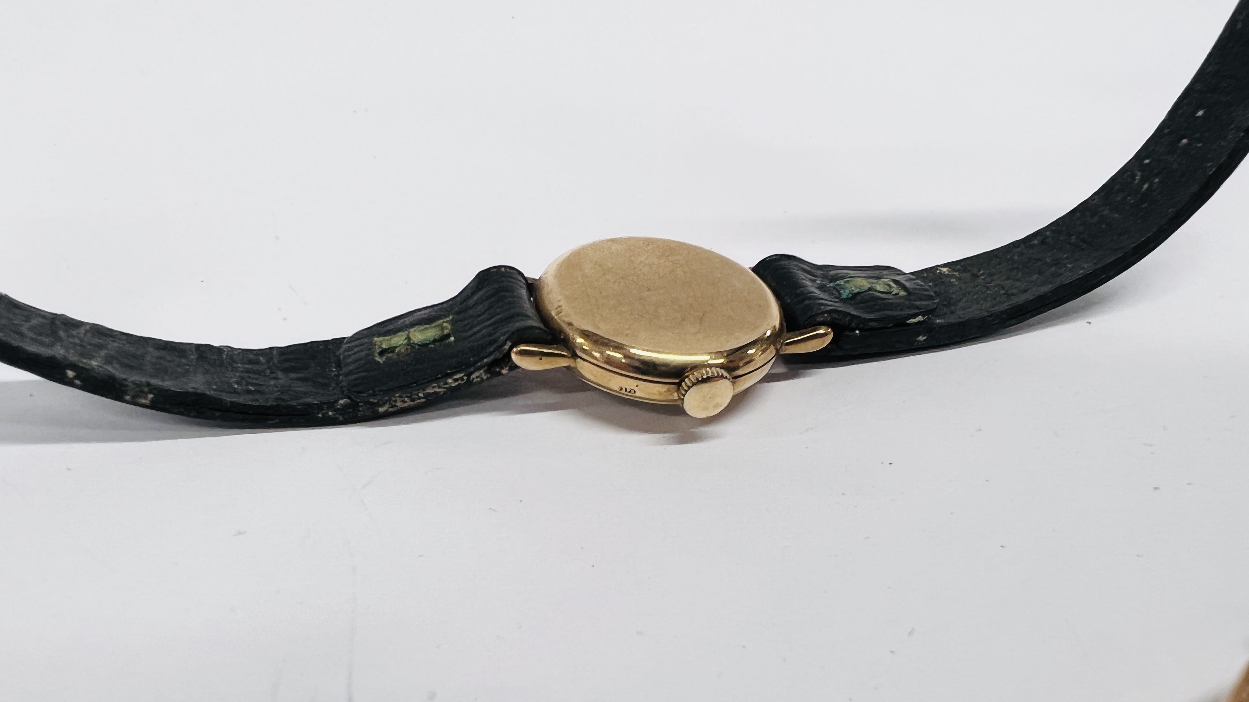 A LADY'S 9CT GOLD ROTARY WATCH WITH LEATHER STRAP AND A LADY'S 9CT GOLD COCKTAIL WATCH (POOR - Image 6 of 11